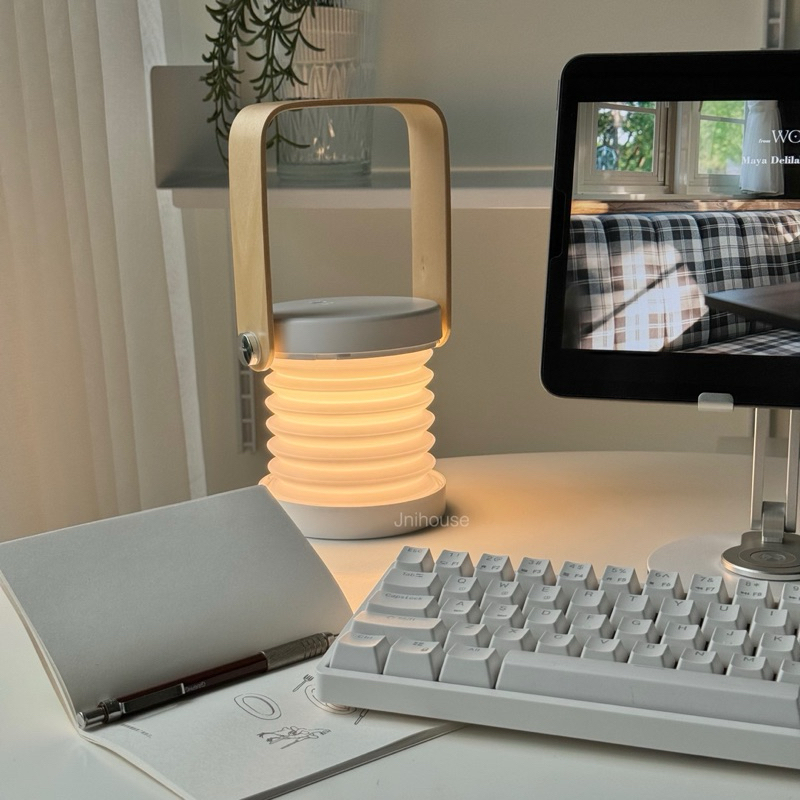 [พร้อมส่ง] Jnihouse : Foldable lantern lamp โคมไฟตั้งโต๊ะ