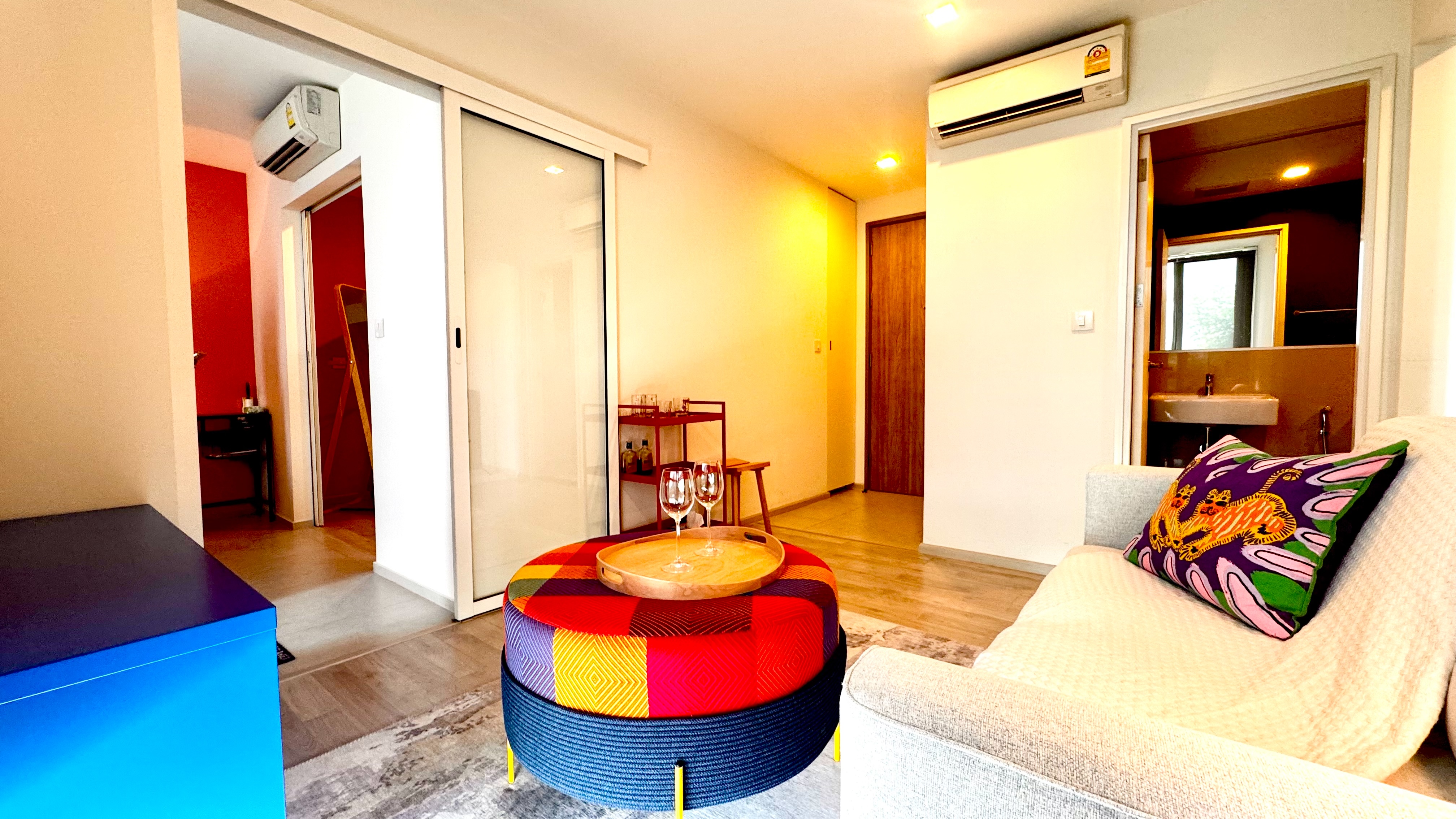 ขายคอนโด Chambers Chaan ลาดพร้าว วังหิน ขนาดห้อง 41 ตร.ม. ไม่เคยอยู่ ไม่เคยปล่อยเช่า ใหม่มาก สวยมาก! อาคาร B1 ชั้น 3 BUILT IN FURNITURE