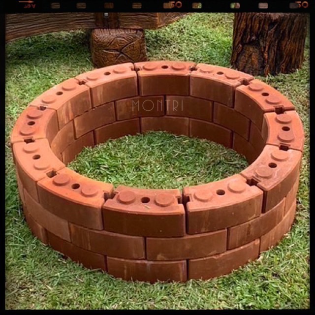 เก้าอี้สนามล้อมรอบกองไฟ เก้าอี้ไม้หมอนโค้ง อิฐประสานรอบกองไฟ มาพร้อมกับ โปรโมชั่นสุดพิเศษ ต้อนรับลมหนาว