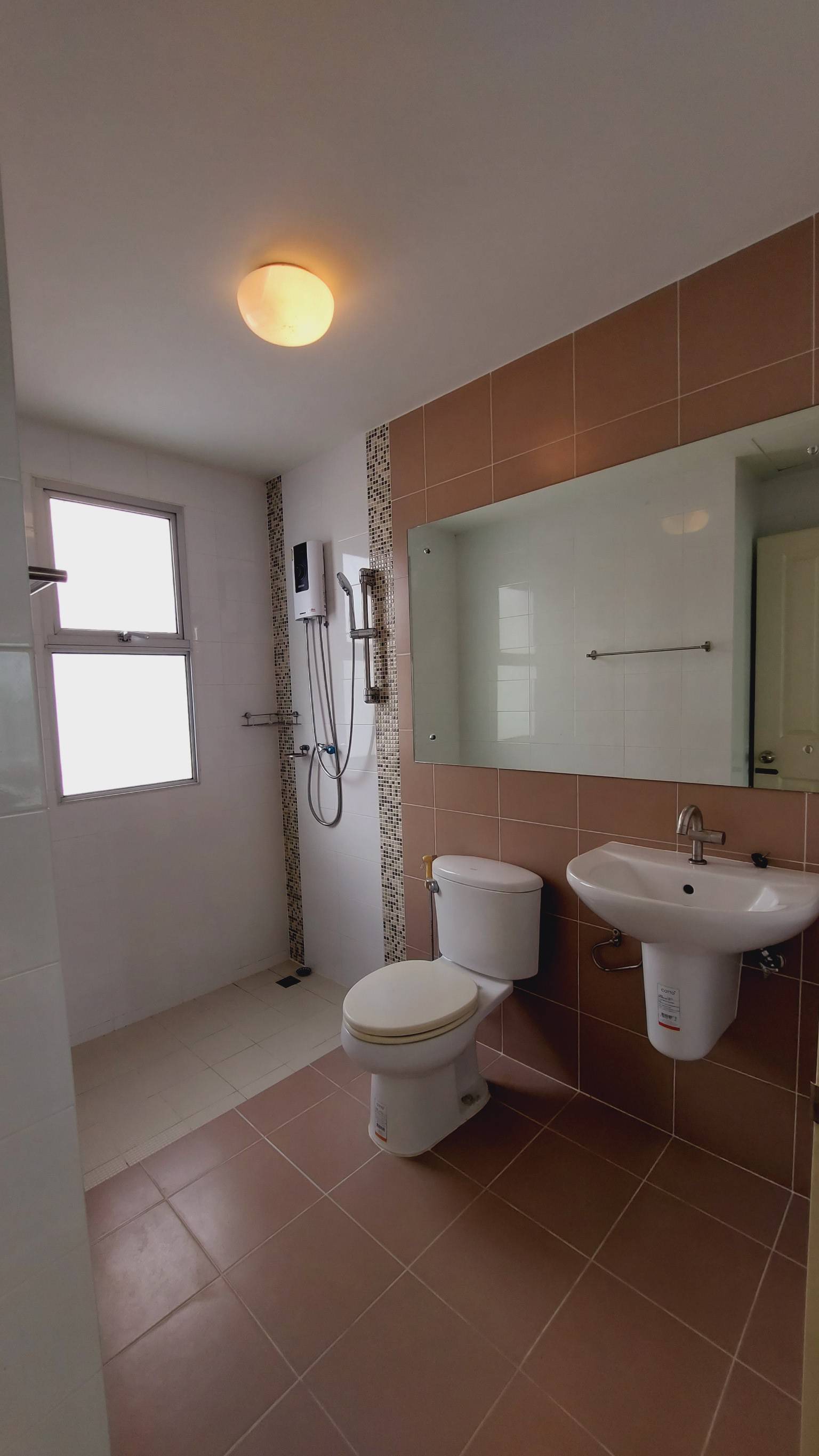 ให้เช่าทาวน์โฮม 3 ชั้น ลาดกระบัง 20/1 ทาวน์พลัส อ่อนนุช-ลาดกระบัง (N.767)