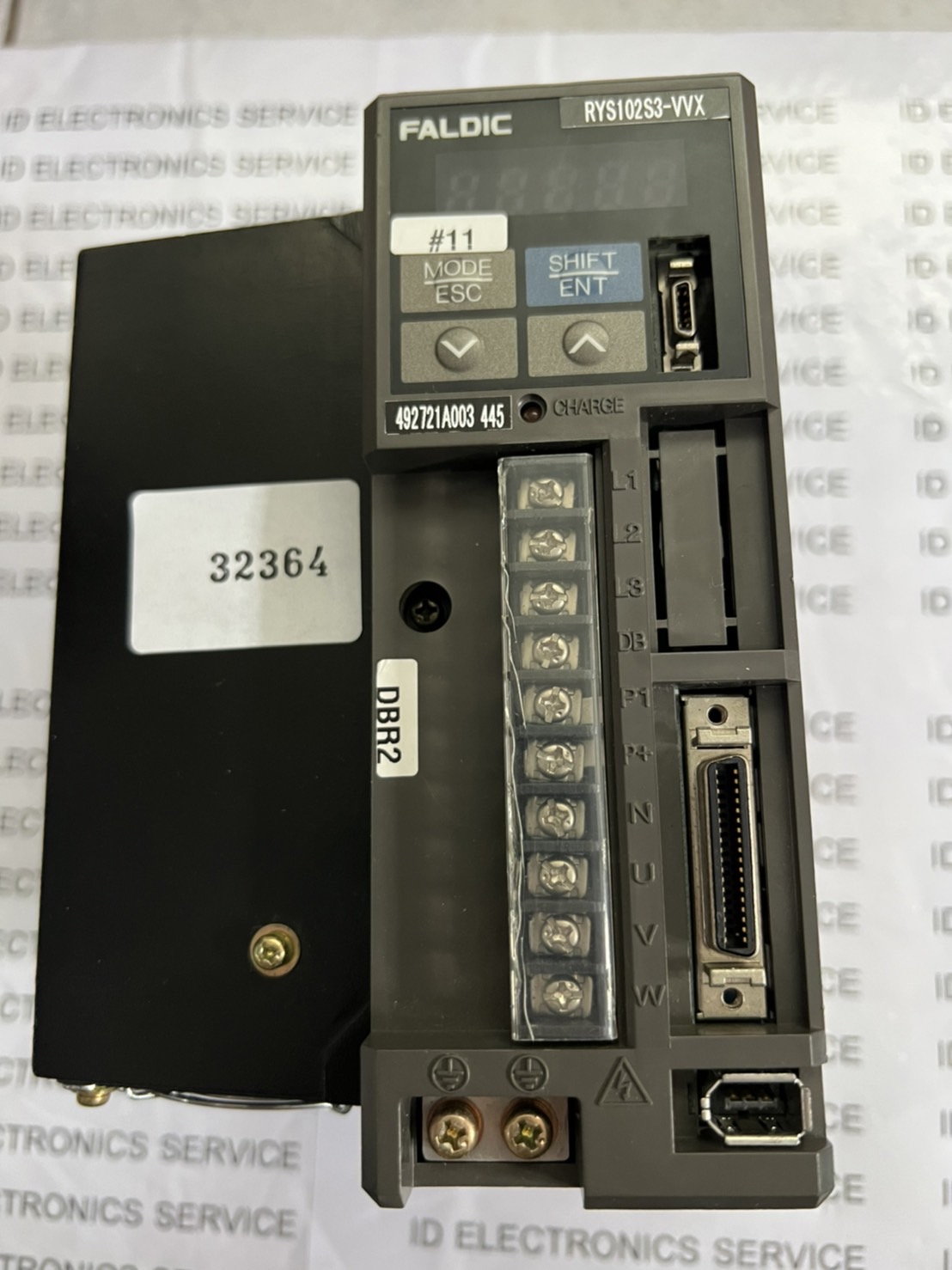 SERVO DRIVE " FUJI " MODEL : RYS102S3-VVX