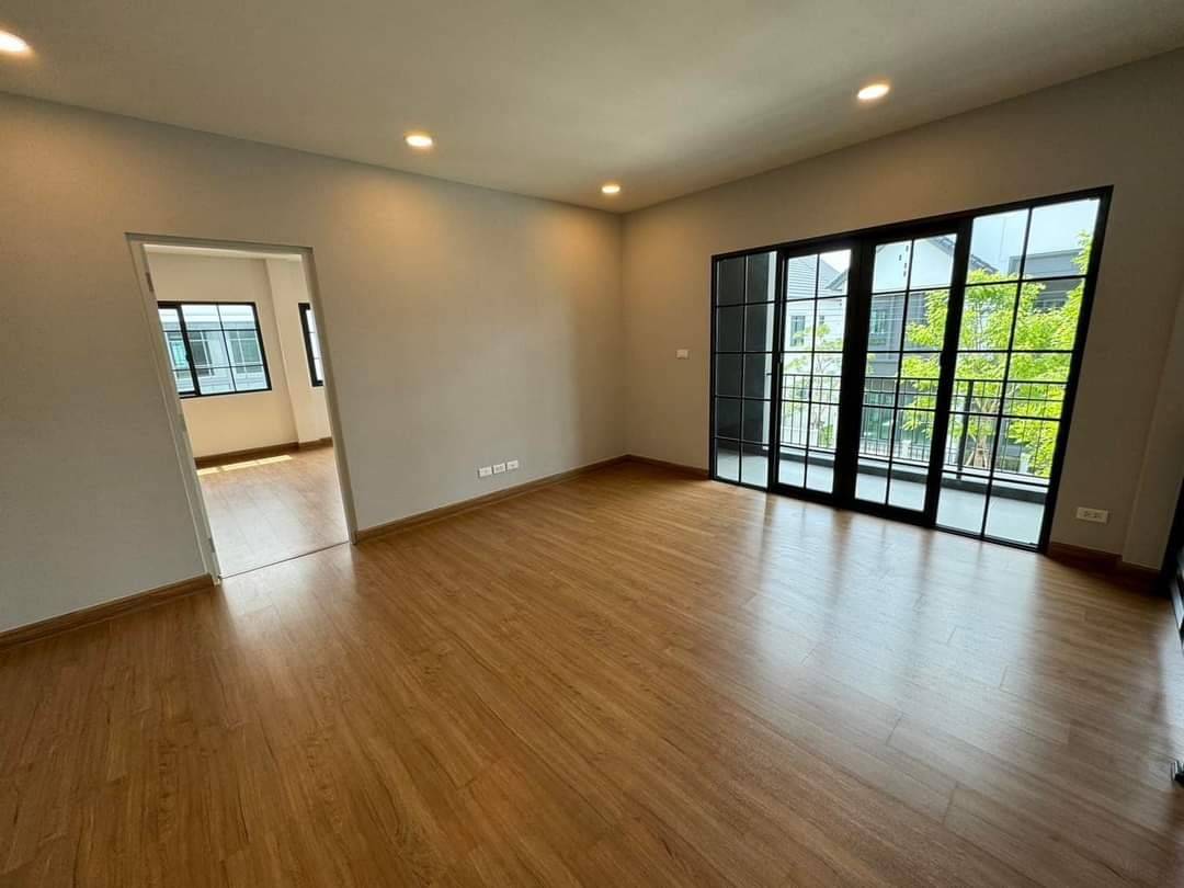 ขายด่วน บ้านเดี่ยว2ชั้น หมู่บ้าน 𝐂𝐞𝐧𝐭𝐫𝐨 𝐁𝐚𝐧𝐠𝐧𝐚 ติดเมกะบางนา (N.1362)