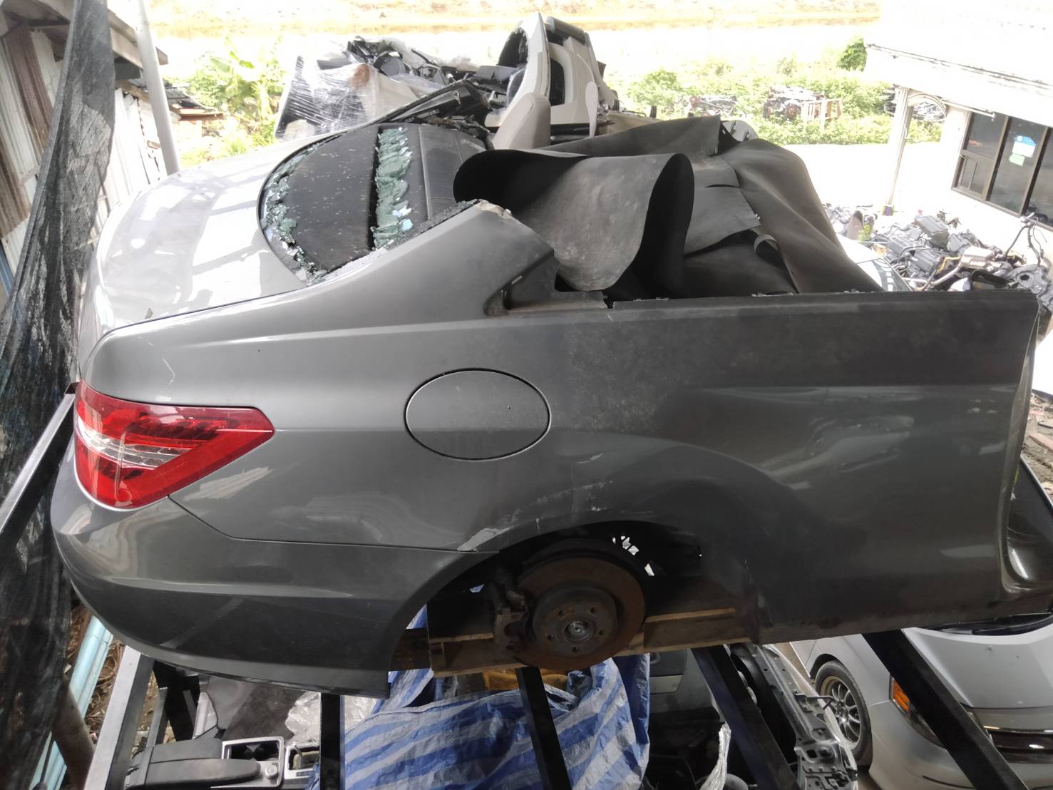 ท้ายตัด E500 Benz w207