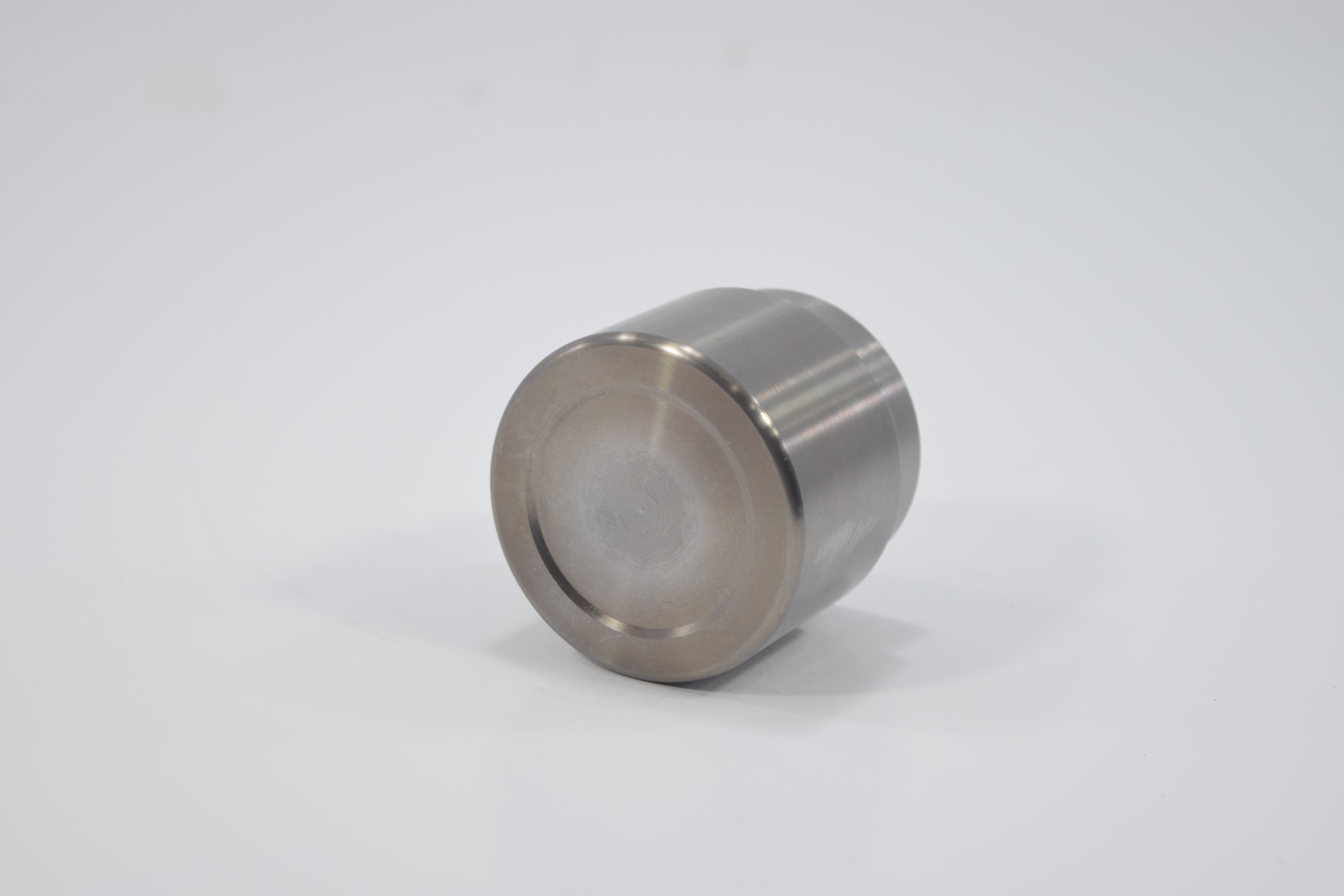 (ประกัน 6 เดือน) ลูกสูบดิสเบรค MITSUBISHI A.72 มิตซุบิชิ / 3PD-7100 / MB 169978 / ขนาด วงนอก 51.05 สูง 44.70 (จำนวน 1 ชิ้น) (CALIPER PISTON)