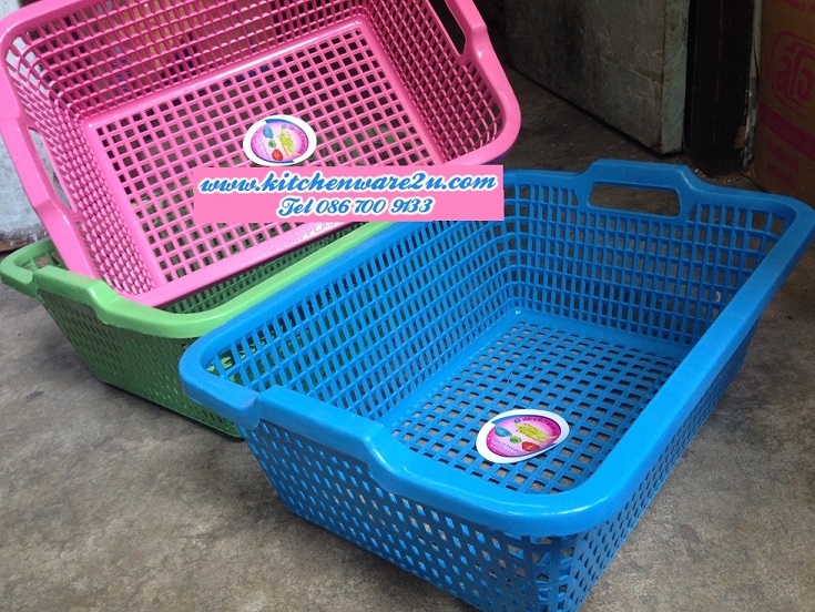 P08904 ตะแกรงเหลี่ยม หูข้าง (35.5*48*15.5 cm) สีหวาน สวย ราคาส่งต่อ 6 โหล: 72 ใบ:เฉลี่ย 198 บ/โหล