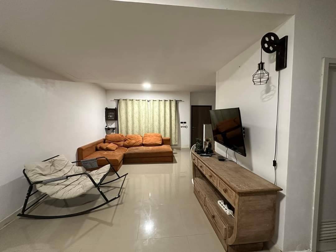 ให้เช่าทาวน์เฮ้าส์หมู่บ้านพฤกษาวิลล์73 พัฒนาการ38 สวนหลวง ใกล้มหาวิทยาลัยเกษมบัณฑิต - (N.1471)