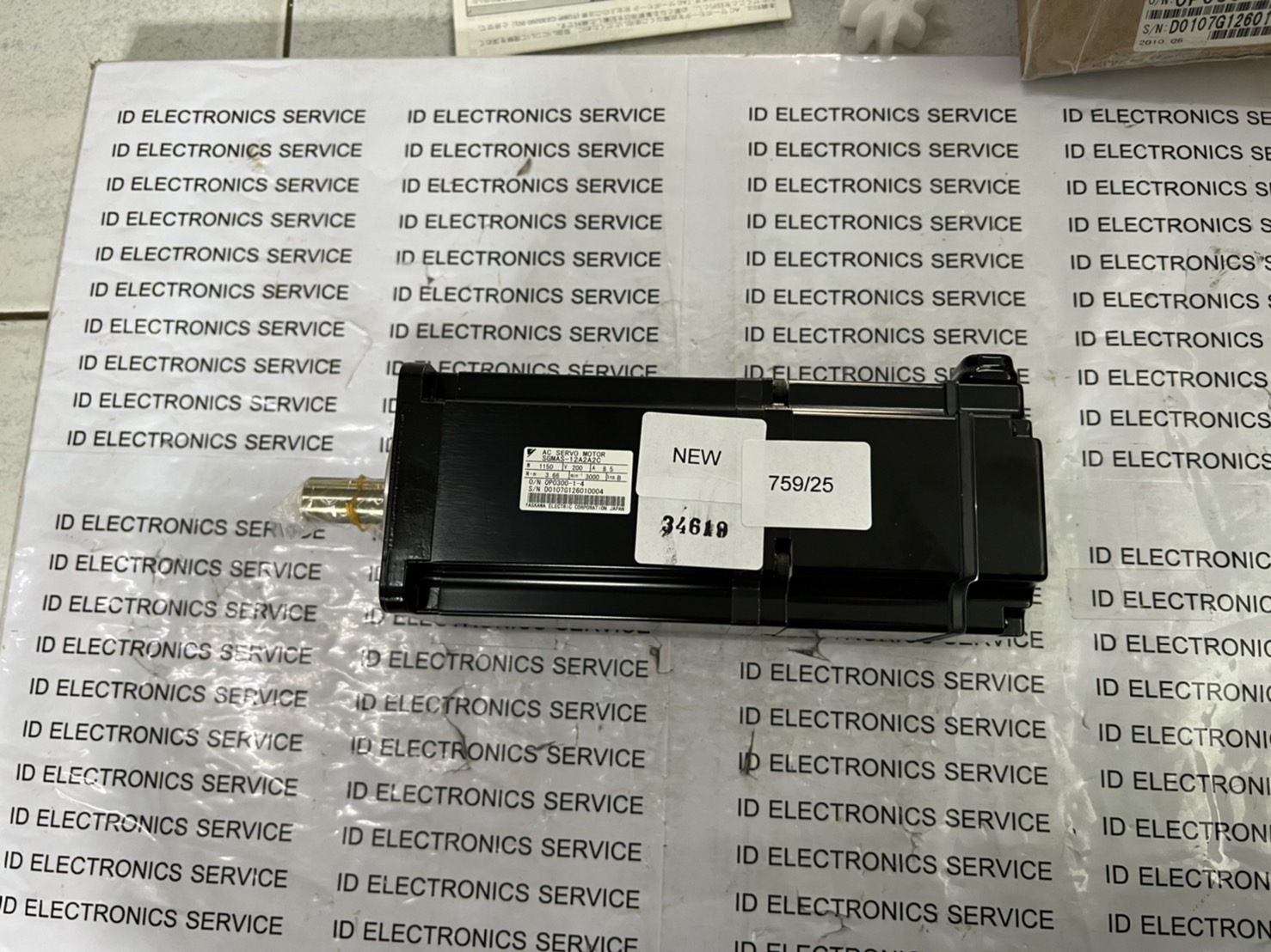 จำหน่าย SERVO MOTOR “YASKAWA” MODEL : SGMAS-12A2A2C