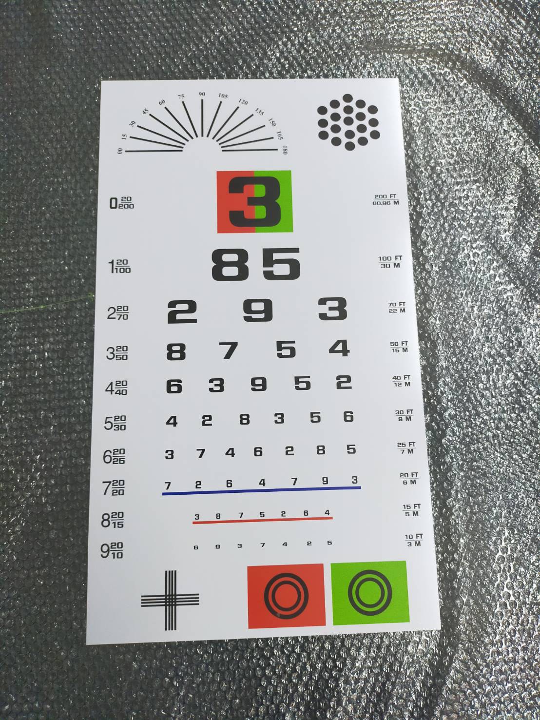 ป้ายวัดค่าสายตา ป้ายอะคริลิคขาว 3mm ติดสติ๊กเกอร์ไดคัทตามแบบ