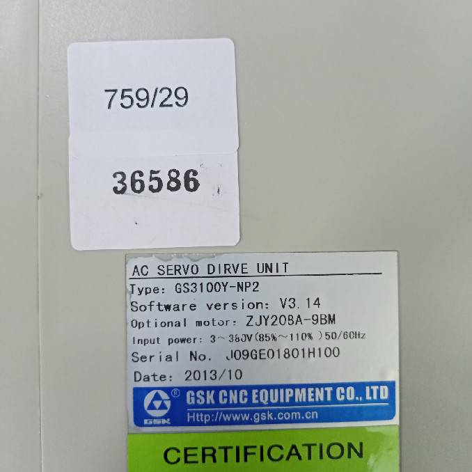 SERVO DRIVE " GSK " MODEL : GS3100Y-NP2