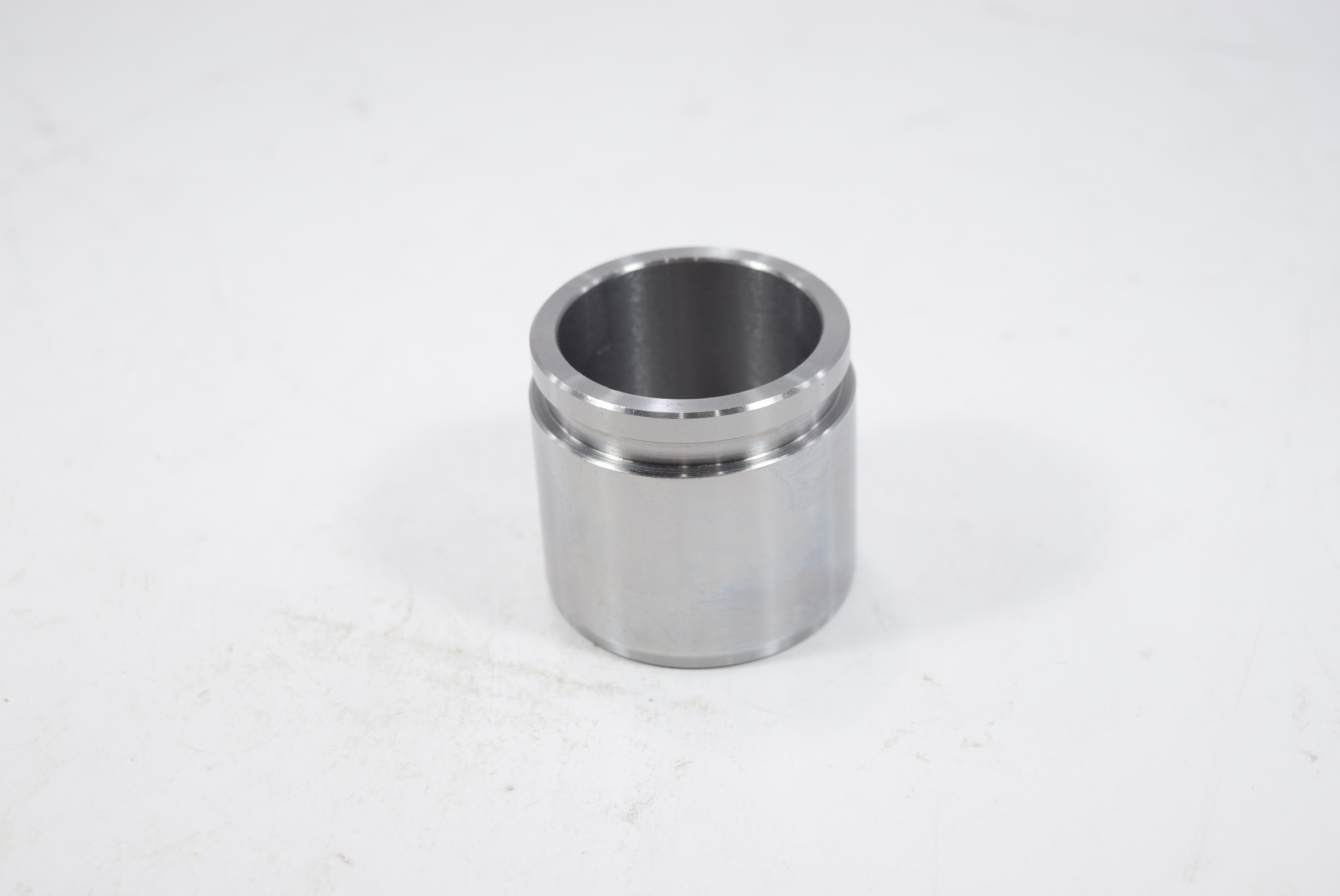 ลูกสูบดิสเบรค TOYOTA SOLUNA 1997 - 2002 โตโยต้า / 3PD-2940 / 47731 - 16020 / ขนาด วงนอก 48.00 / สูง 45.00 (จำนวน 1 ชิ้น) (CALIPER PISTON)