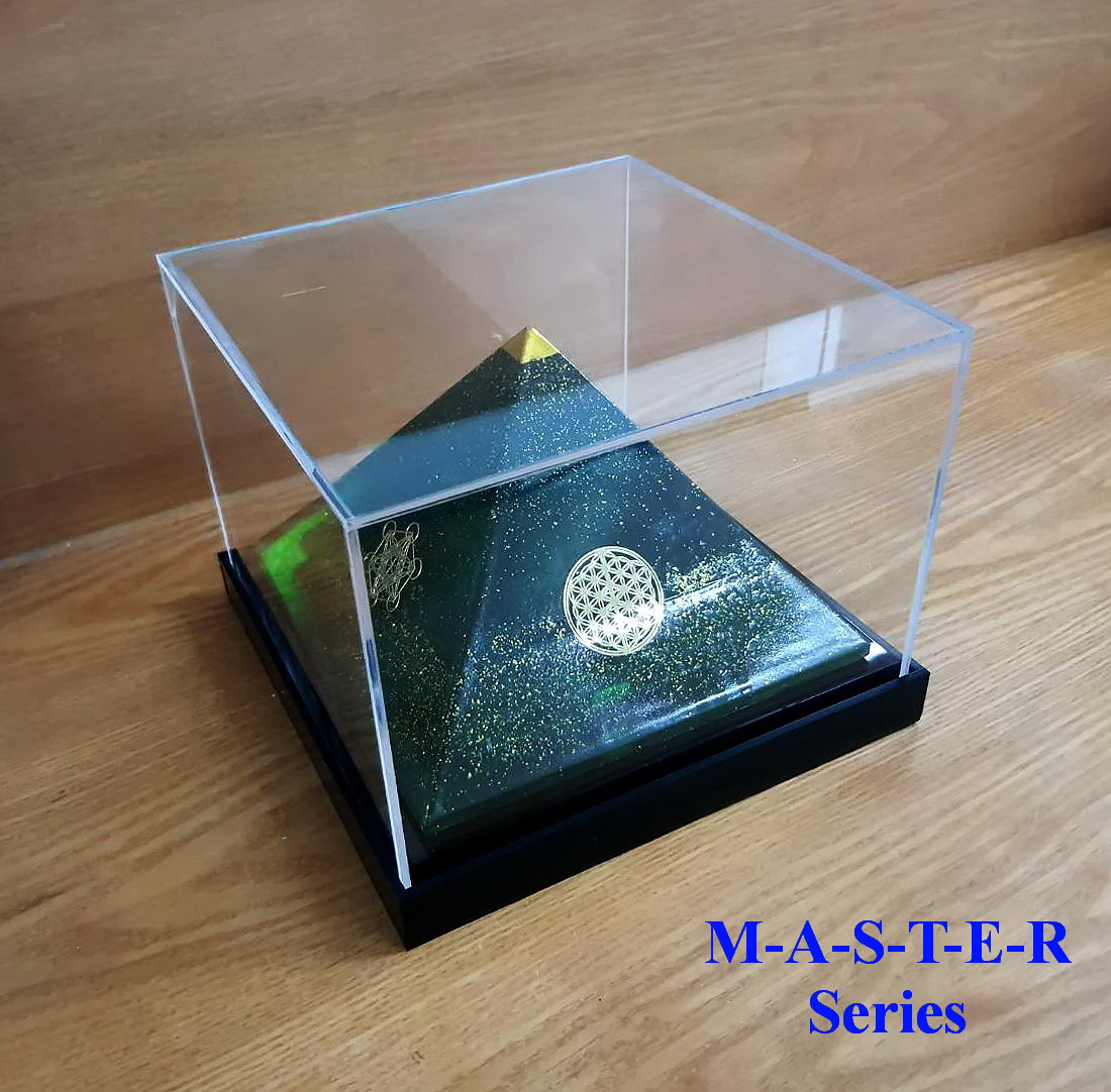 Pyramid Green XL 🟢 MASTER : Harmony (รัศมี 8 ม.)