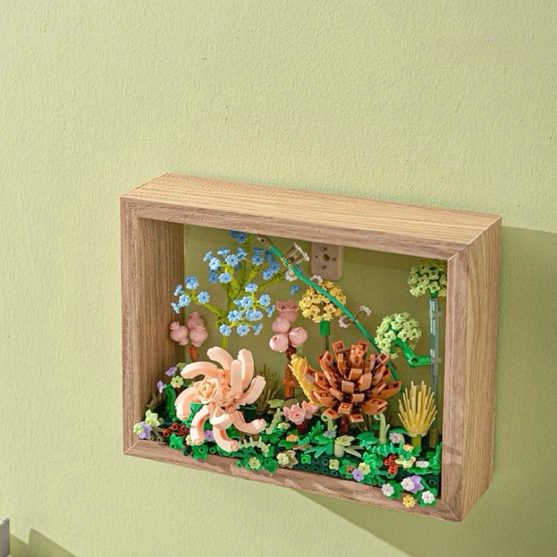 [พร้อมส่ง] Jnihouse : เซตตัวต่อดอกไม้ ไฟประดับ (My garden collection)