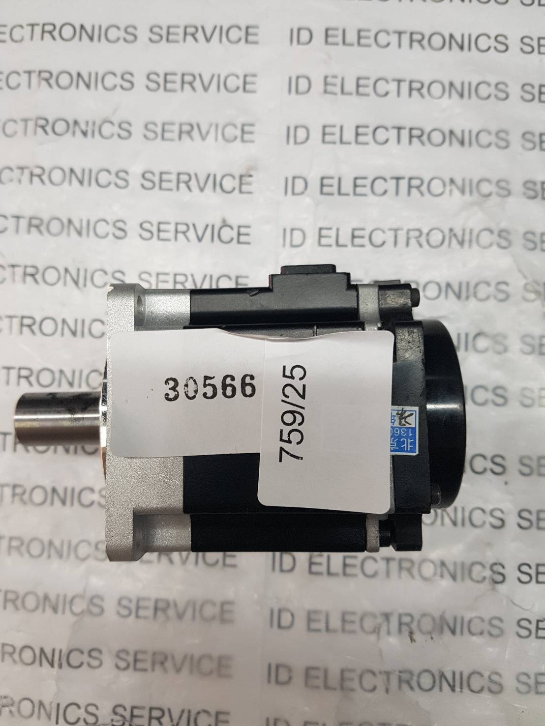 SERVO MOTOR " SANYO DENKI " MODEL : R2AA06020FXPGY