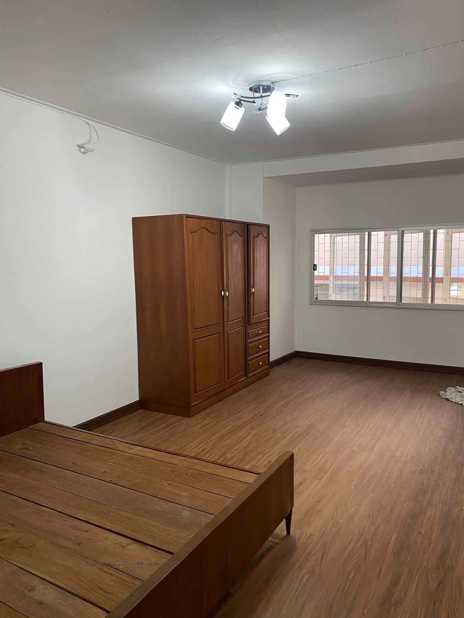 ให้เช่าบ้านเดี่ยว 2 ชั้น ซอยลาดพร้าว29 ใกล้MRT200เมตร (N.1401)