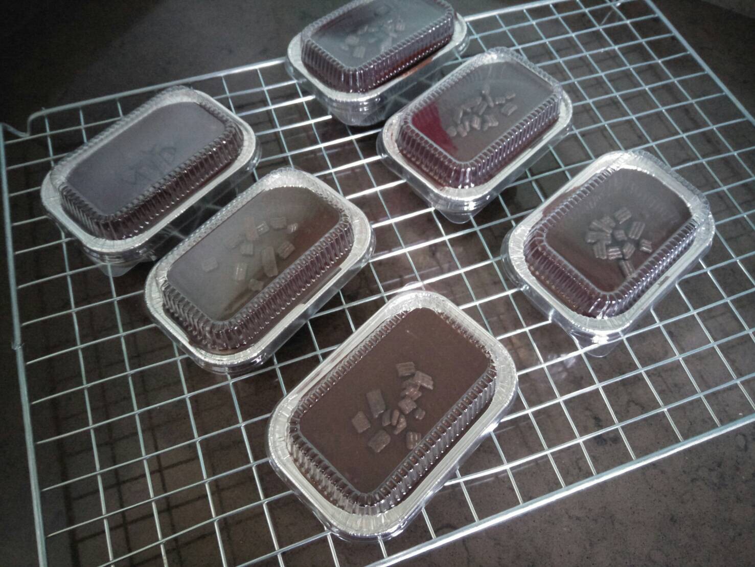 เค้กชอคโกแลตหน้านิ่มในถ้วยฟอย์ล Ready-to-go สะดวกสบาย อร่อยได้ทุกที่ทุกเวลา เข้มข้นถึงรสชอคโกแลต