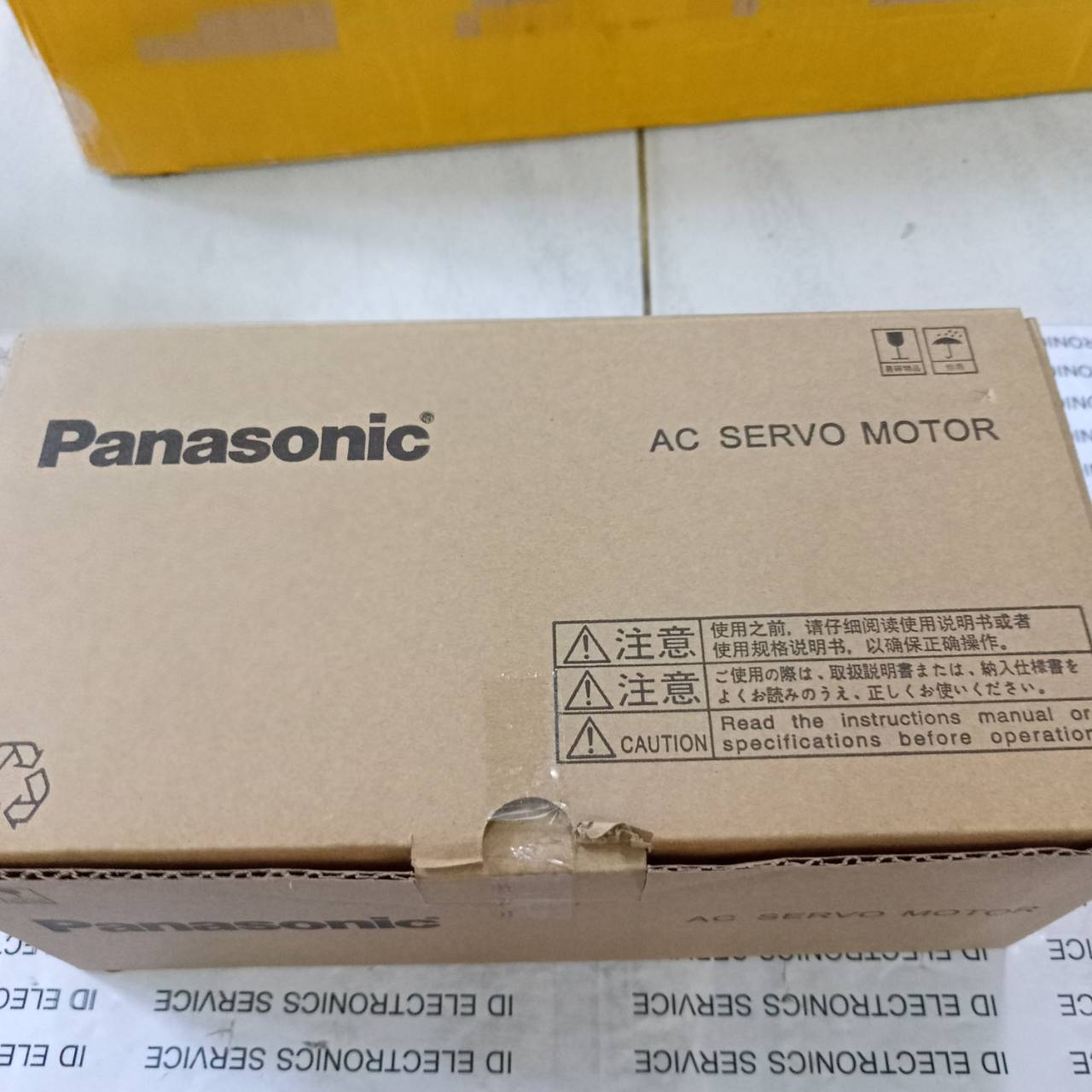 SERVO MOTOR " PANASONIC " MODEL : MHMJ082P1S