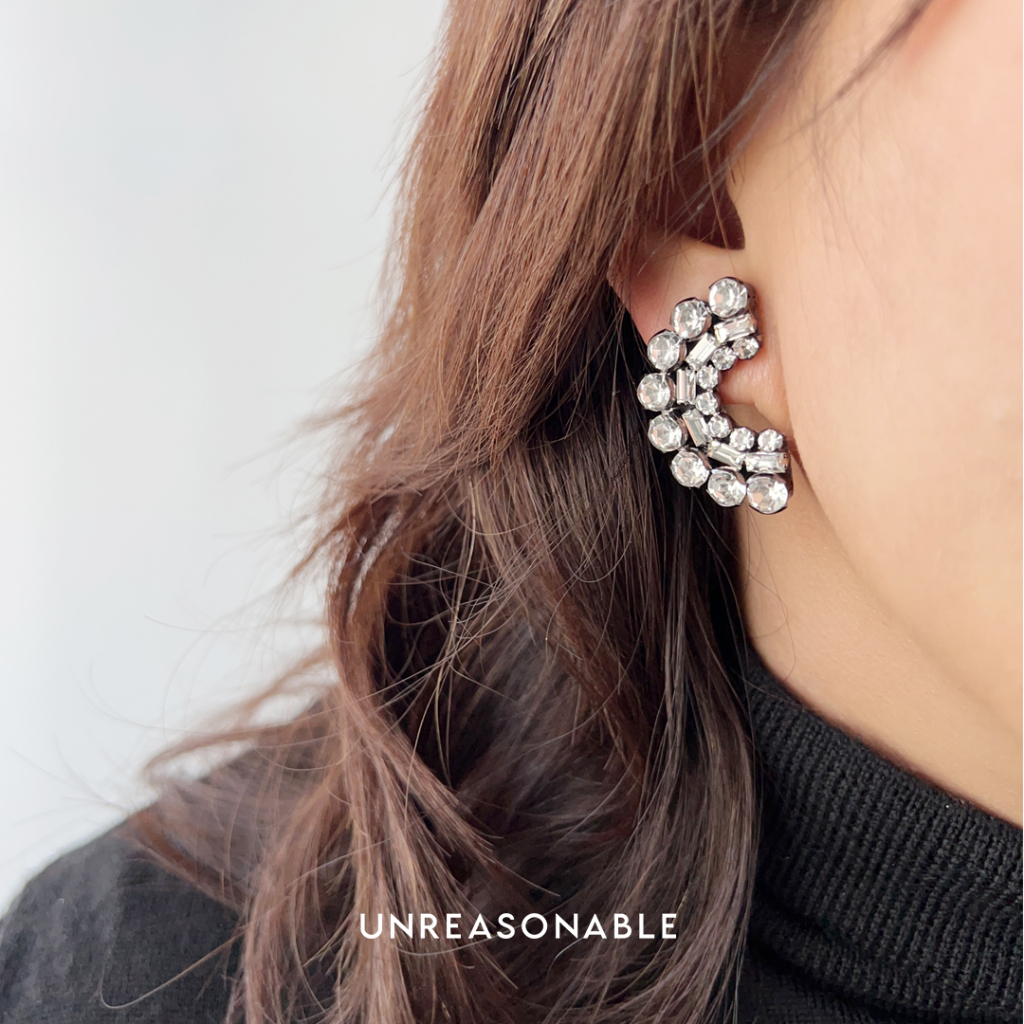 ต่างหู Crystal ต่างหูคลิป ต่างหูก้านเงินแท้ น้ำหนักเบา สวยใส่สบาย UA0831-01 Unreasonable Accessories