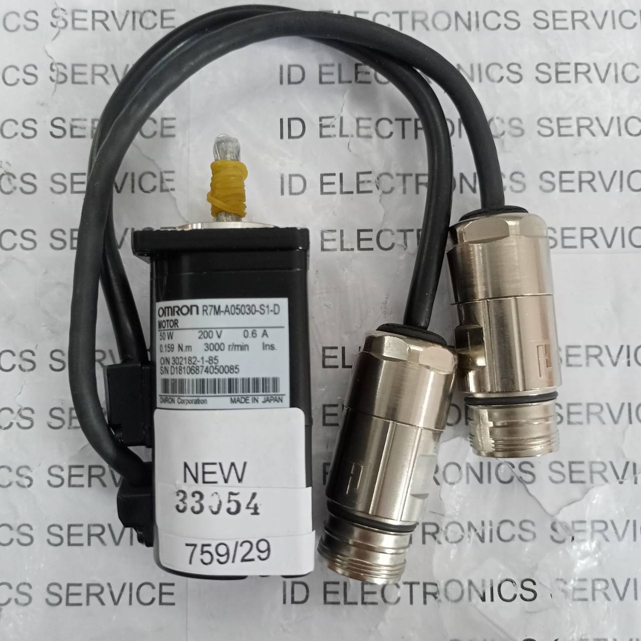 R7M-A05030-S1-D SERVO MOTOR "OMRON"