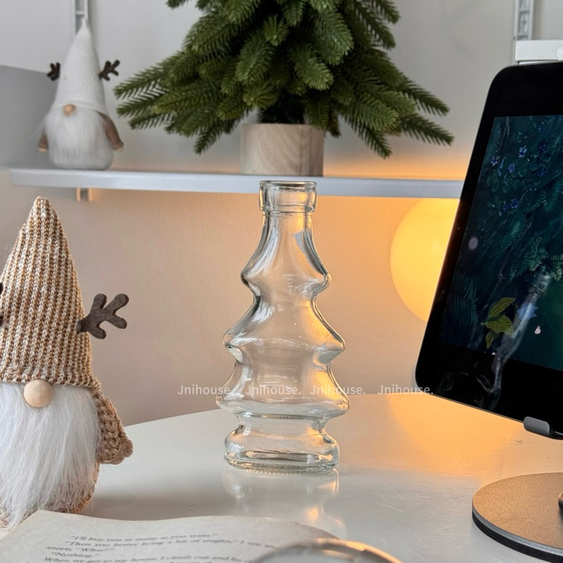 [พร้อมส่ง] Jnihouse : แจกันต้นคริสต์มาส (Christmas Tree Vase)