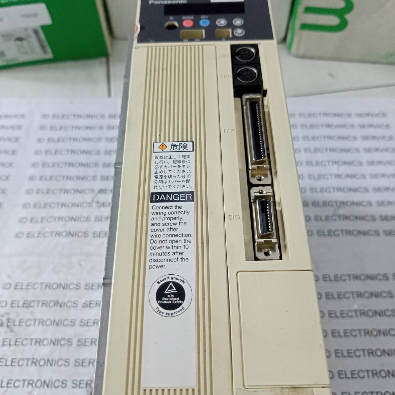 SERVO DRIVE " PANASONIC " MODEL : MHDA153A2A02