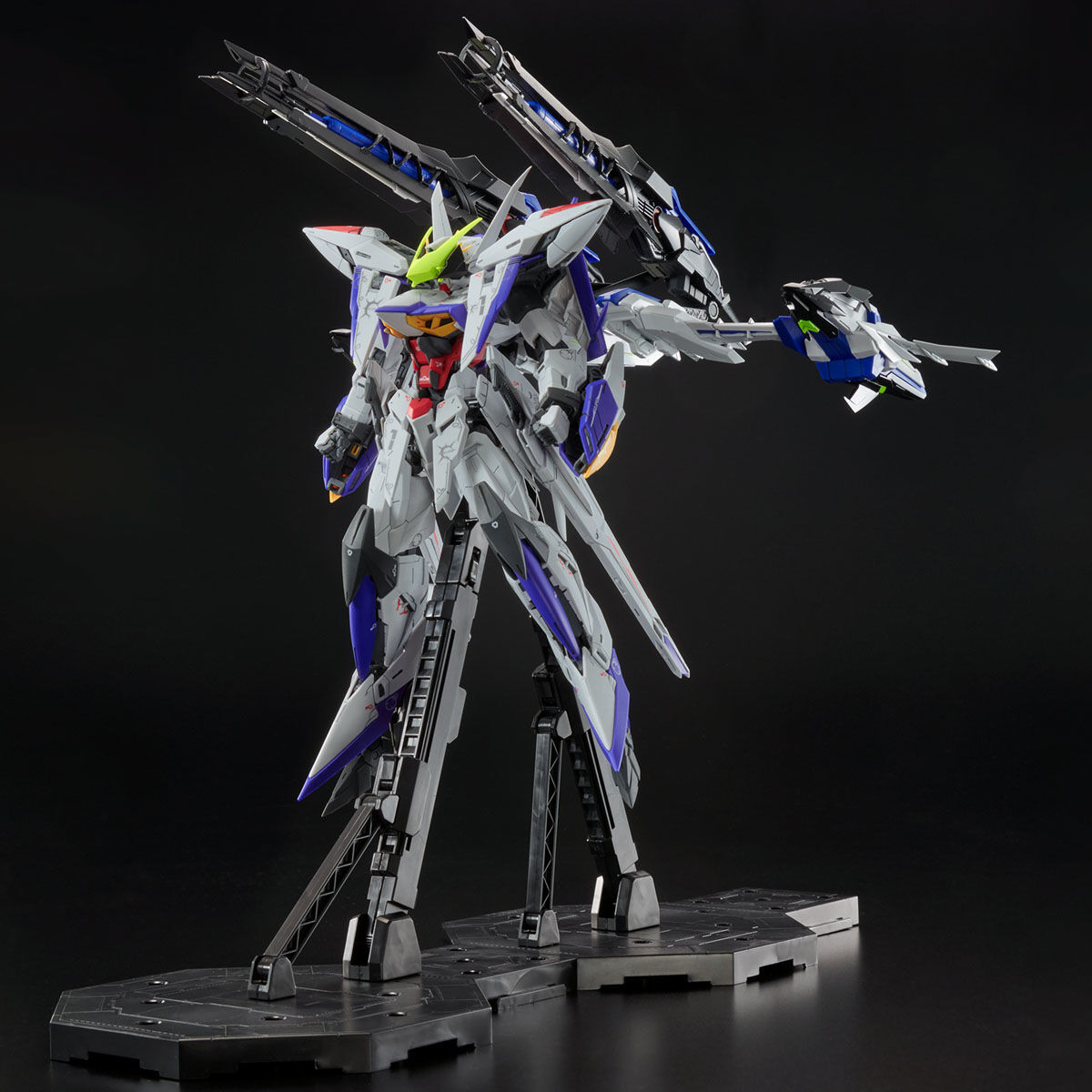 (MG) 1/100 ECLIPSE GUNDAM + RAIJIN STRIKER (Premium Bandai)