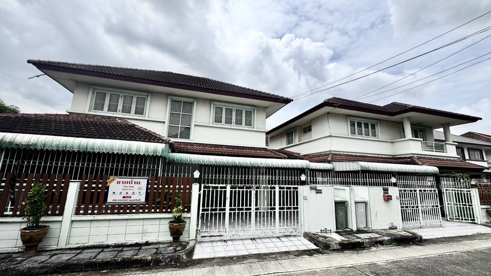 ขายบ้านเดี่ยว โรยัล ปาร์ค วิลล์ สุวินทวงศ์ (Royal Park Ville Suwinthawong) บ้านเดี่ยว 2 ชั้น 2 หลังติด 6 ห้องนอน 4 ห้องน้ำ 3 ที่จอดรถ