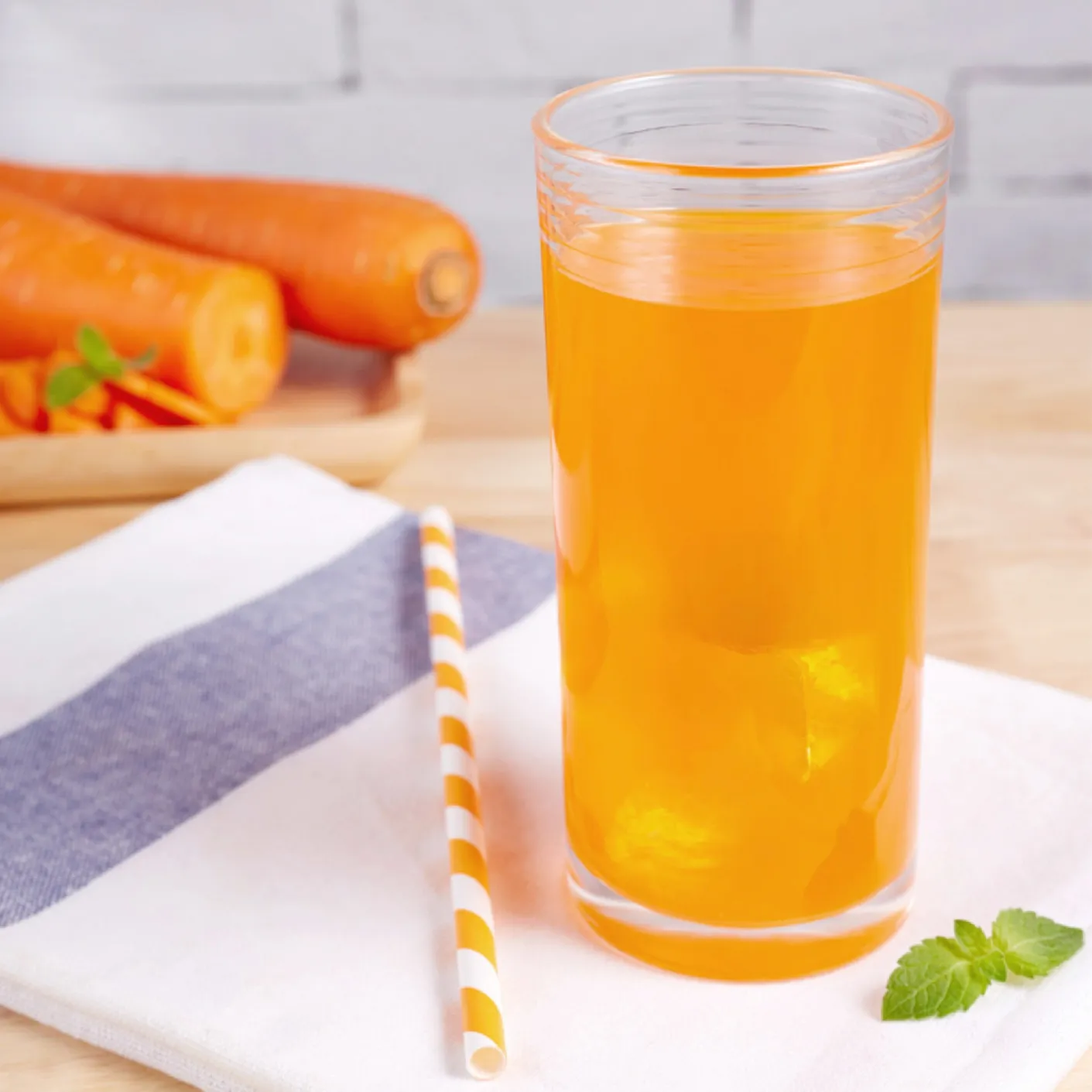 P11373 แก้วใส 12.6 Oz. (360 มิล) (6.7*6.7*14.5 cm) No.123213 ราคาส่งต่อ 1 ลัง : 72 ใบ : 1140 บต่อลัง