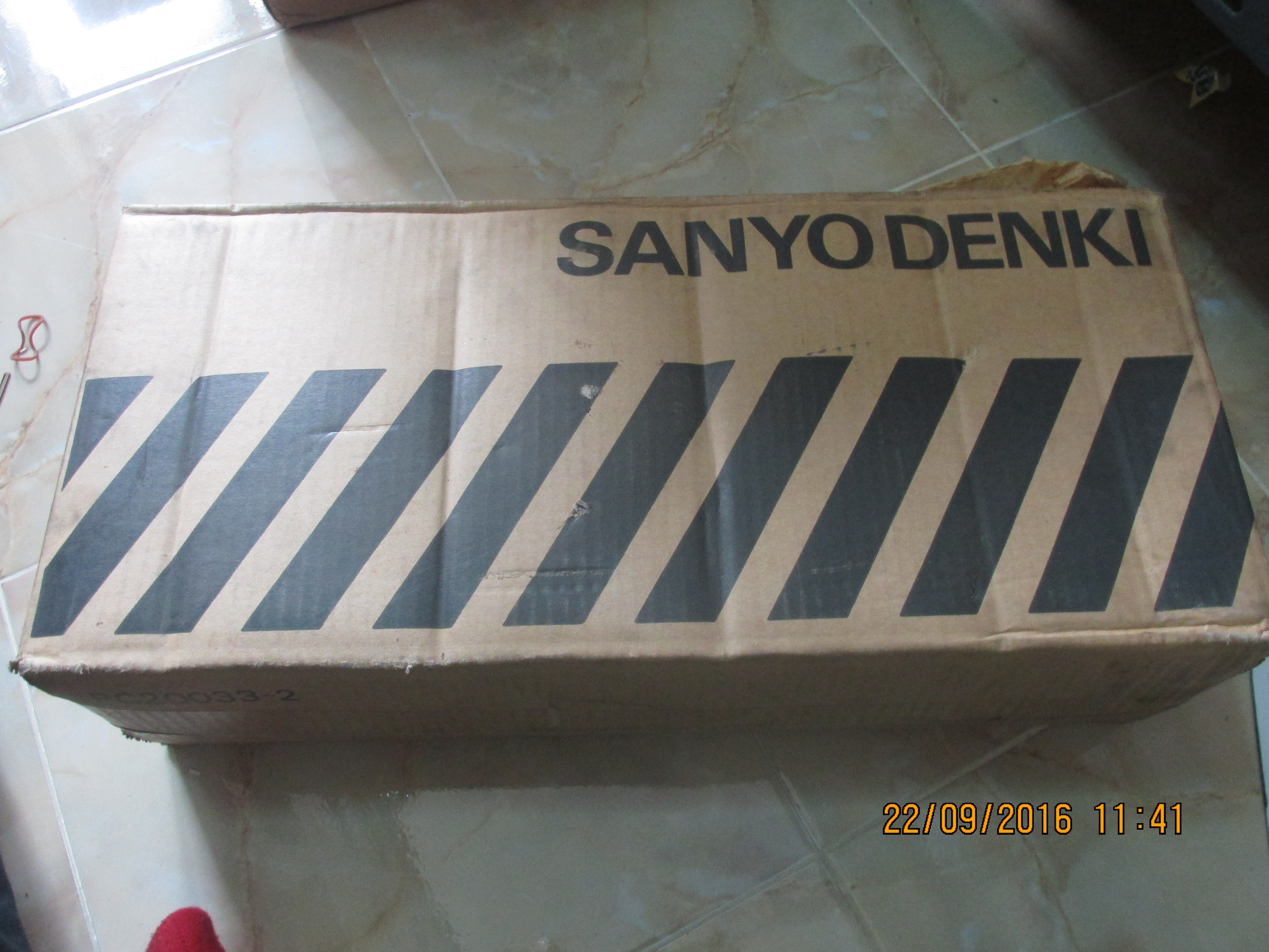 SERVO MOTOR " SANYO DENKI " MODEL : U835T-002EL3