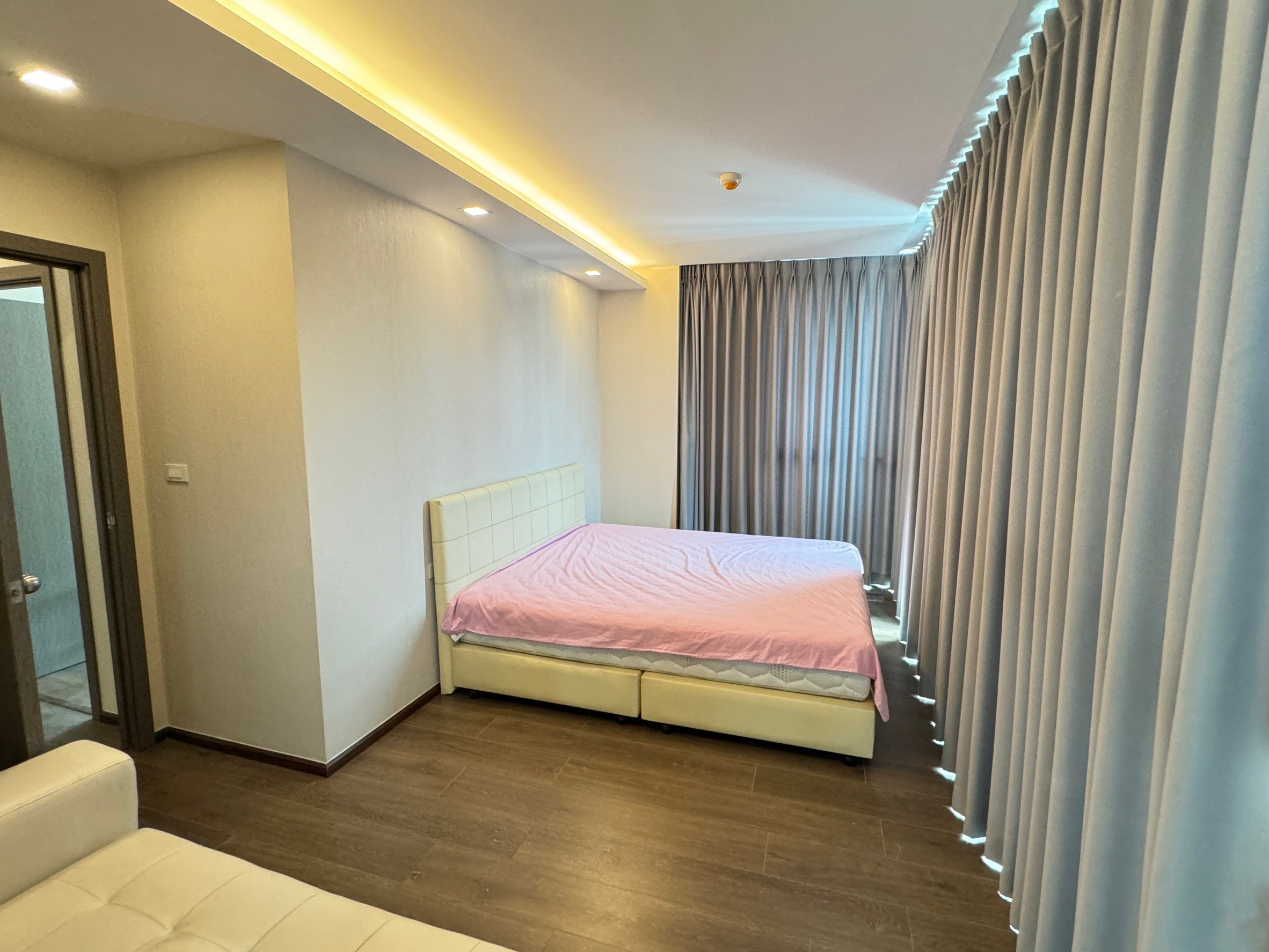 ขายคอนโดมิเนียมหรู เดอะรีมาร์คเอเบิ้ลศูนย์วิจัย 2 (N1330)