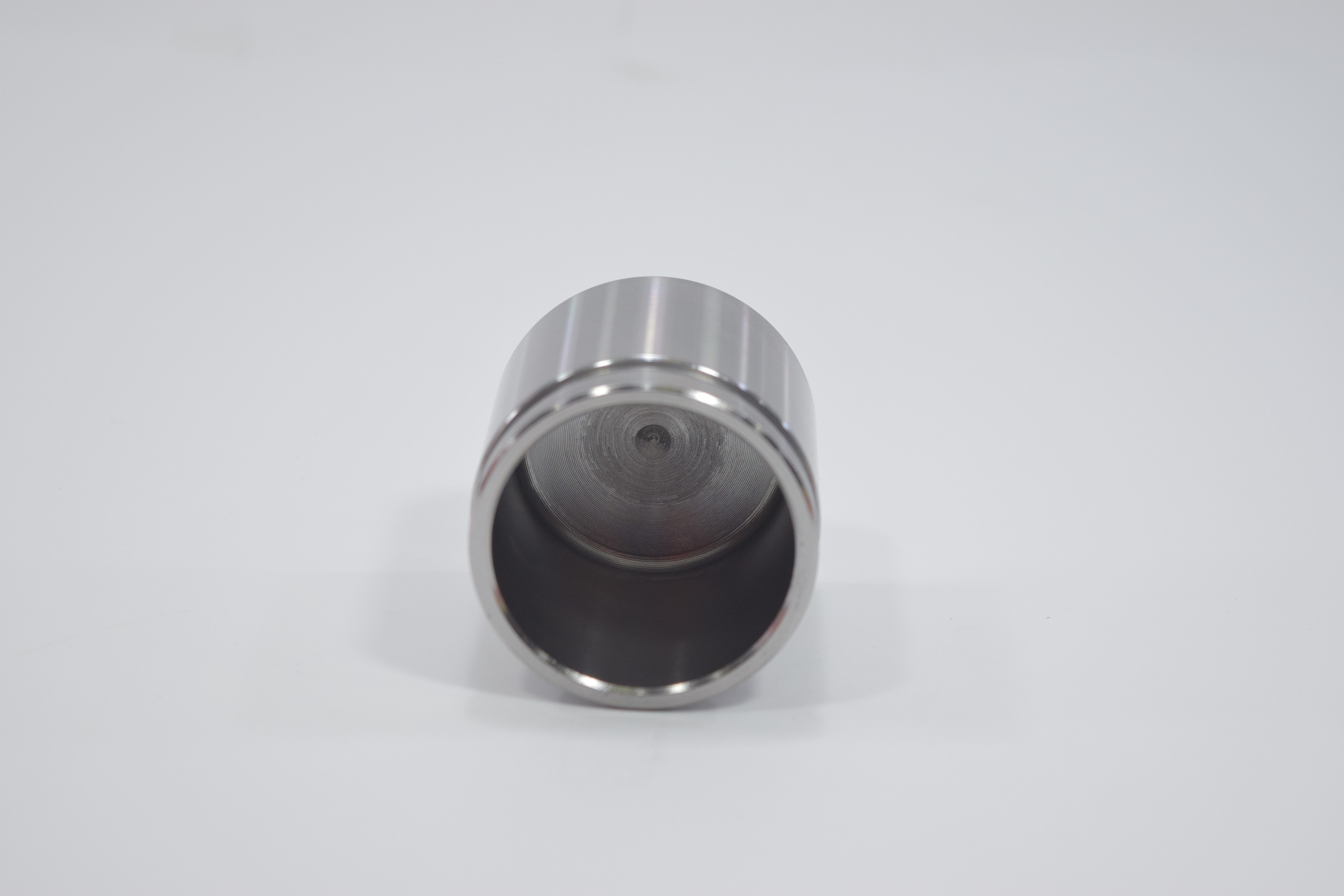 ลูกสูบดิสเบรค NISSAN B11, B12, B13 นิสสัน / 3PD-4480 / 41121 - 01A01 ขนาด วงนอก 48.05 สูง 48.45 (จำนวน 1 ชิ้น) (CALIPER PISTON)