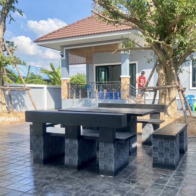 ชุดโต๊ะสนามกลางแจ้ง ยาว 150 cm. ทนแดด ทนฝน วัสดุปูนซีเมนต์แผ่นเสริมเหล็ก