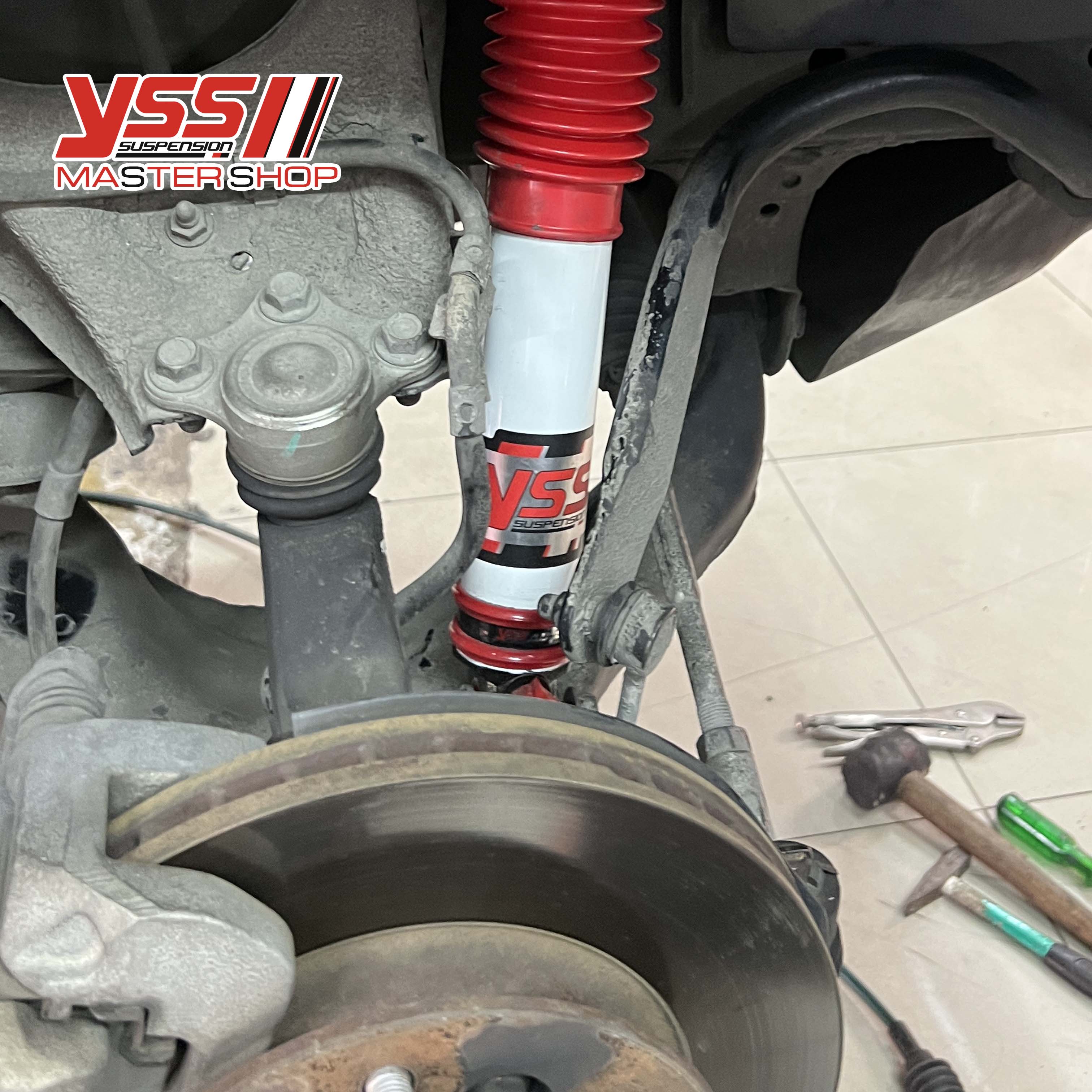 YSS DTG PLUS New Hyundai H1 2008 คู่หลัง