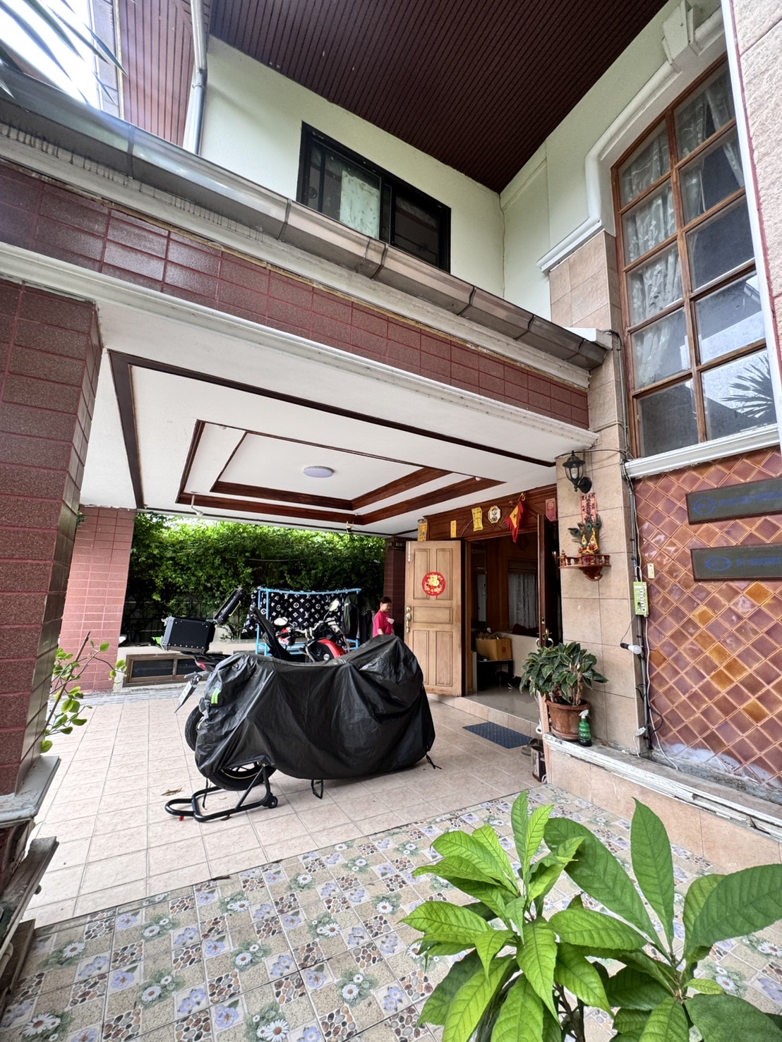 ขายบ้านเดี่ยว 2 ชั้น ในหมู่บ้านรัชดา1 (ซอยลาดพร้าว 80 แยก 24) ใกล้เซ็นทรัลอีสต์วิลล์ (N.1770)