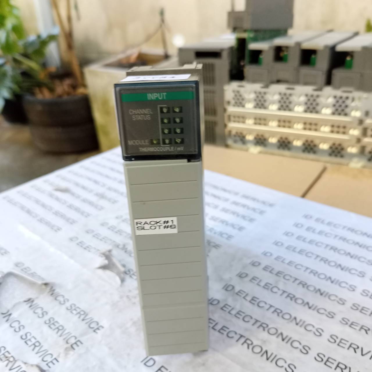 PLC " ALLEN-BRADLEY " MODEL : 1746-NT8