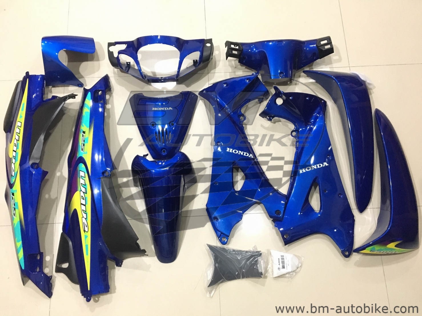 ชุดสี WAVE 125S + อกไก่ น้ำเงินกุญแจกลม ลาย2002 4,500 กรัม