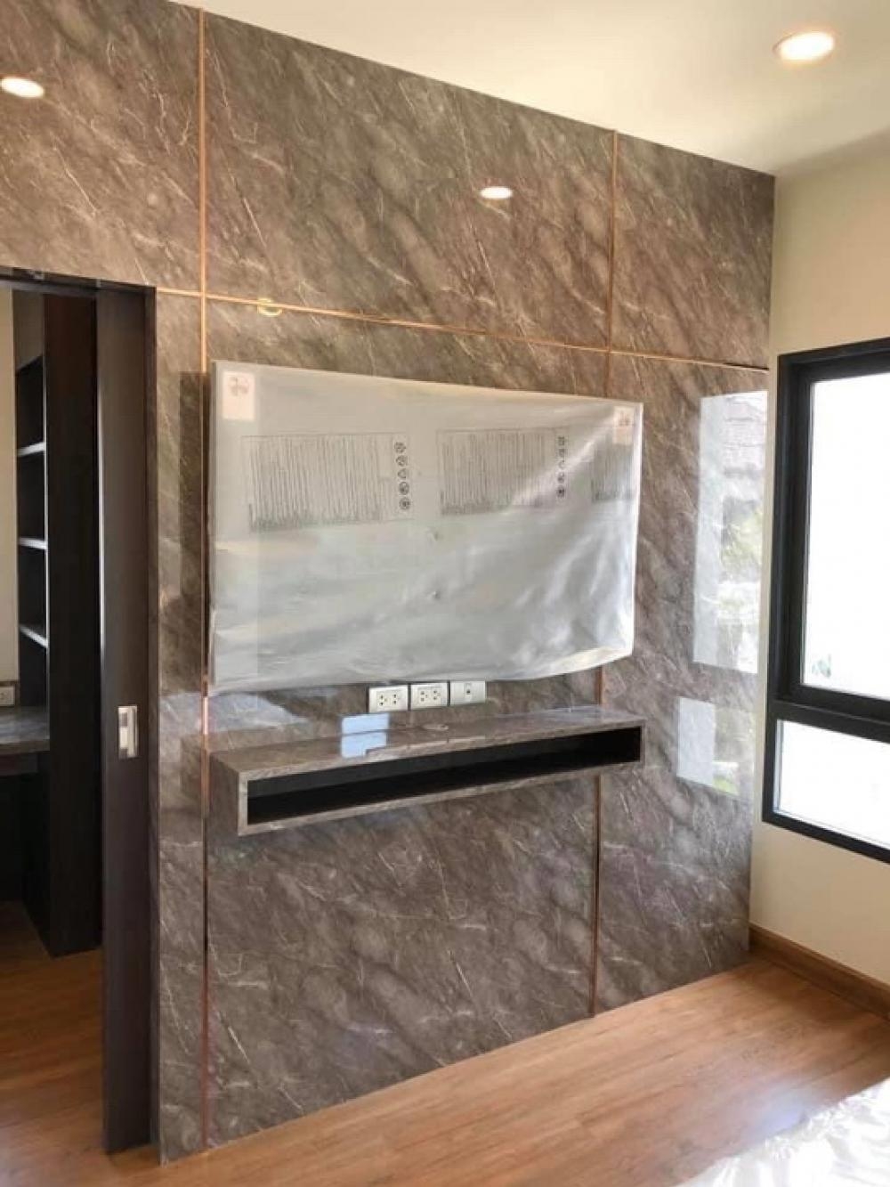 ขายด่วนบ้านแฝดที่ได้อารมณ์ แบบบ้านเดี่ยว มบ. Centro อ่อนนุช-สุวรรณภูมิ (N.1192)