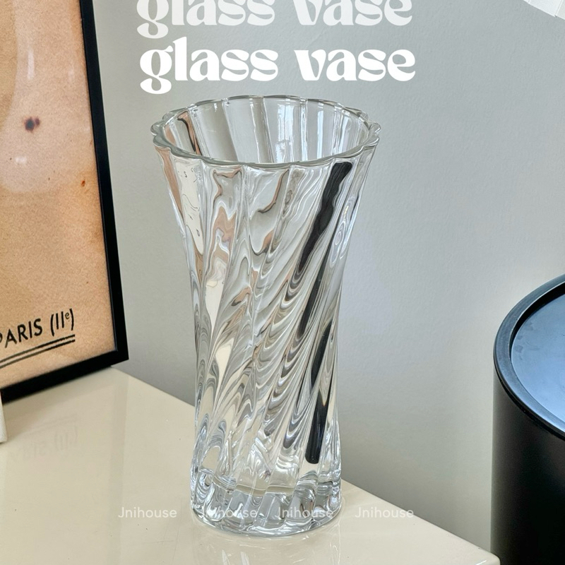 [พร้อมส่ง] แจกันแก้วใส แจกันหนาทรงสูง (Glass Vass)