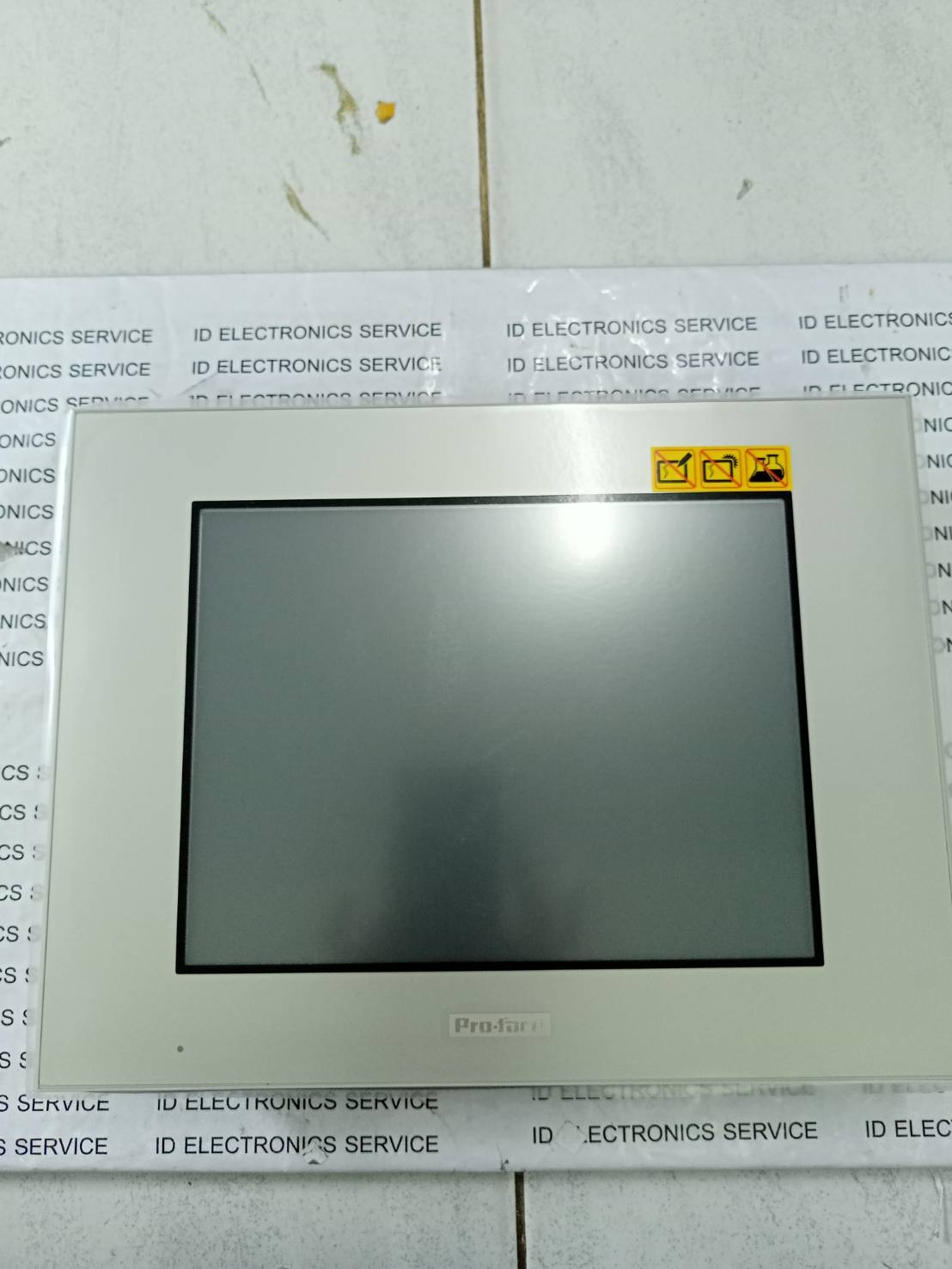 HMI " PROFACE " MODEL : PFXGP4501TADW