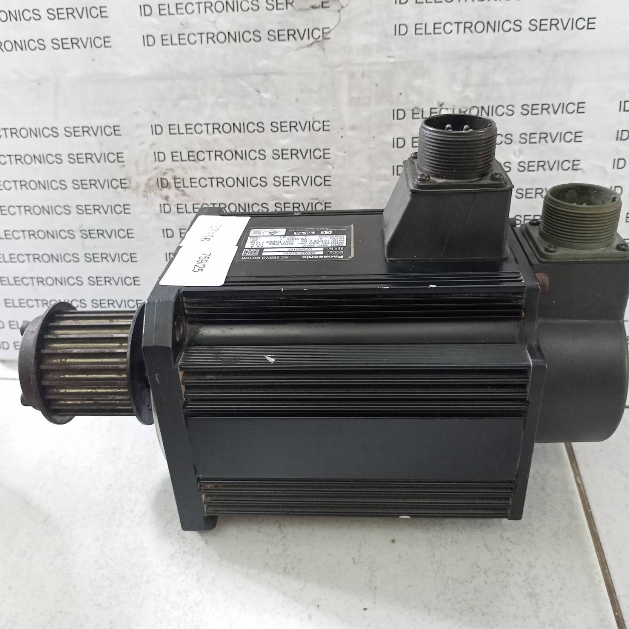 SERVO MOTOR " PANASONIC " MODEL : MHMA152A4C