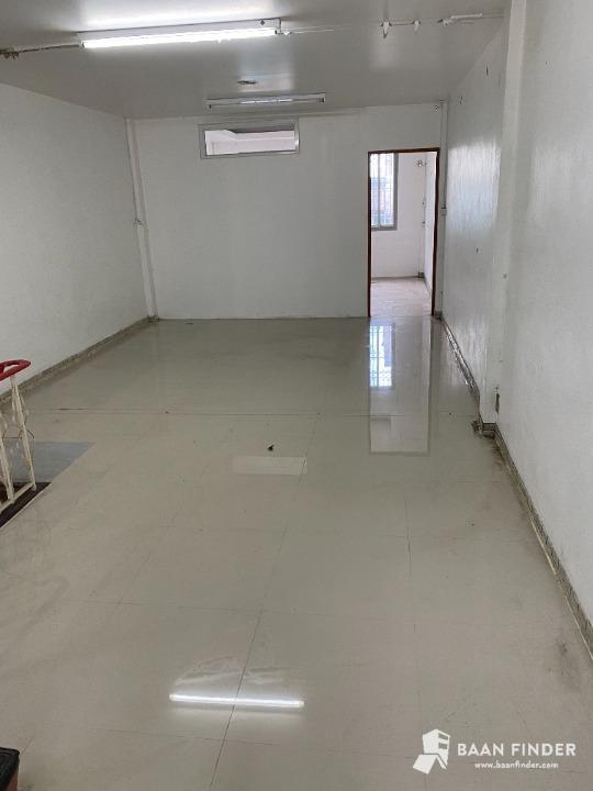 ให้เช่าตึกเยาวราช 5.5 ชั้น เหมาะทำร้านขายส่ง, โกดัง, โฮสเทล 100ม.- เยาวราช