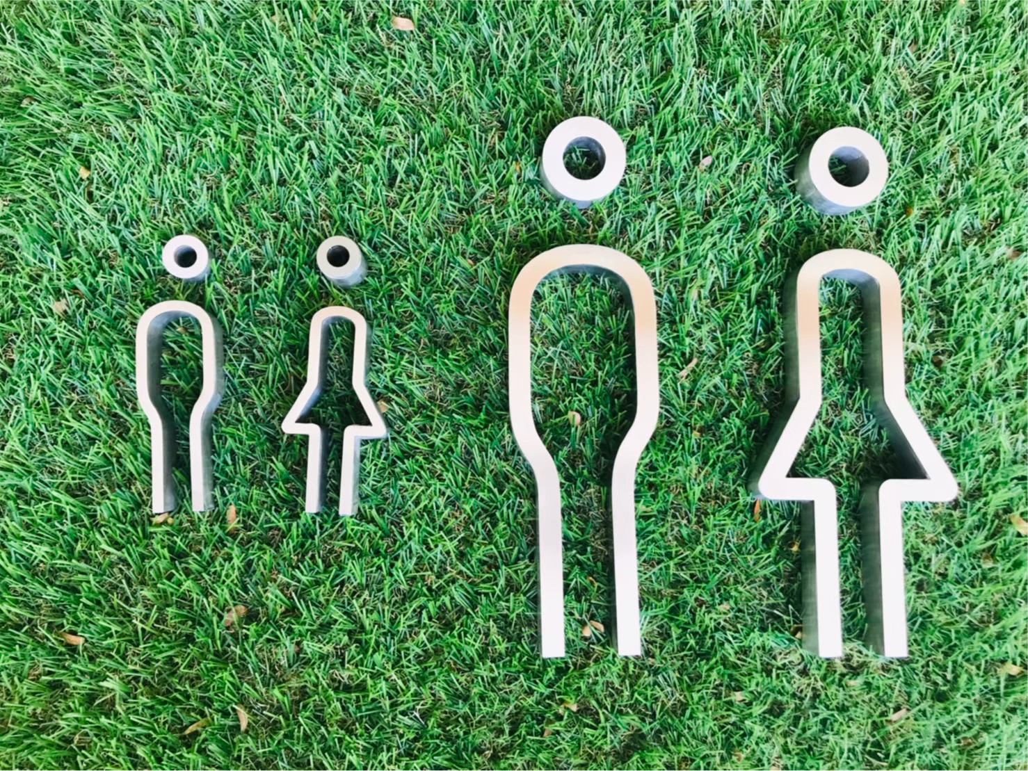 #อักษรสแตนเลสแฮร์ไลน์