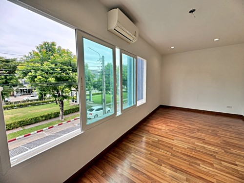 ให้เช่าทาวน์โฮม หมู่บ้านดิเอ็กซ์คลูซีฟ พัฒนาการ44 (The Exclusive-Pattanakarn44) ใกล้ APL หัวหมาก (N.1915)