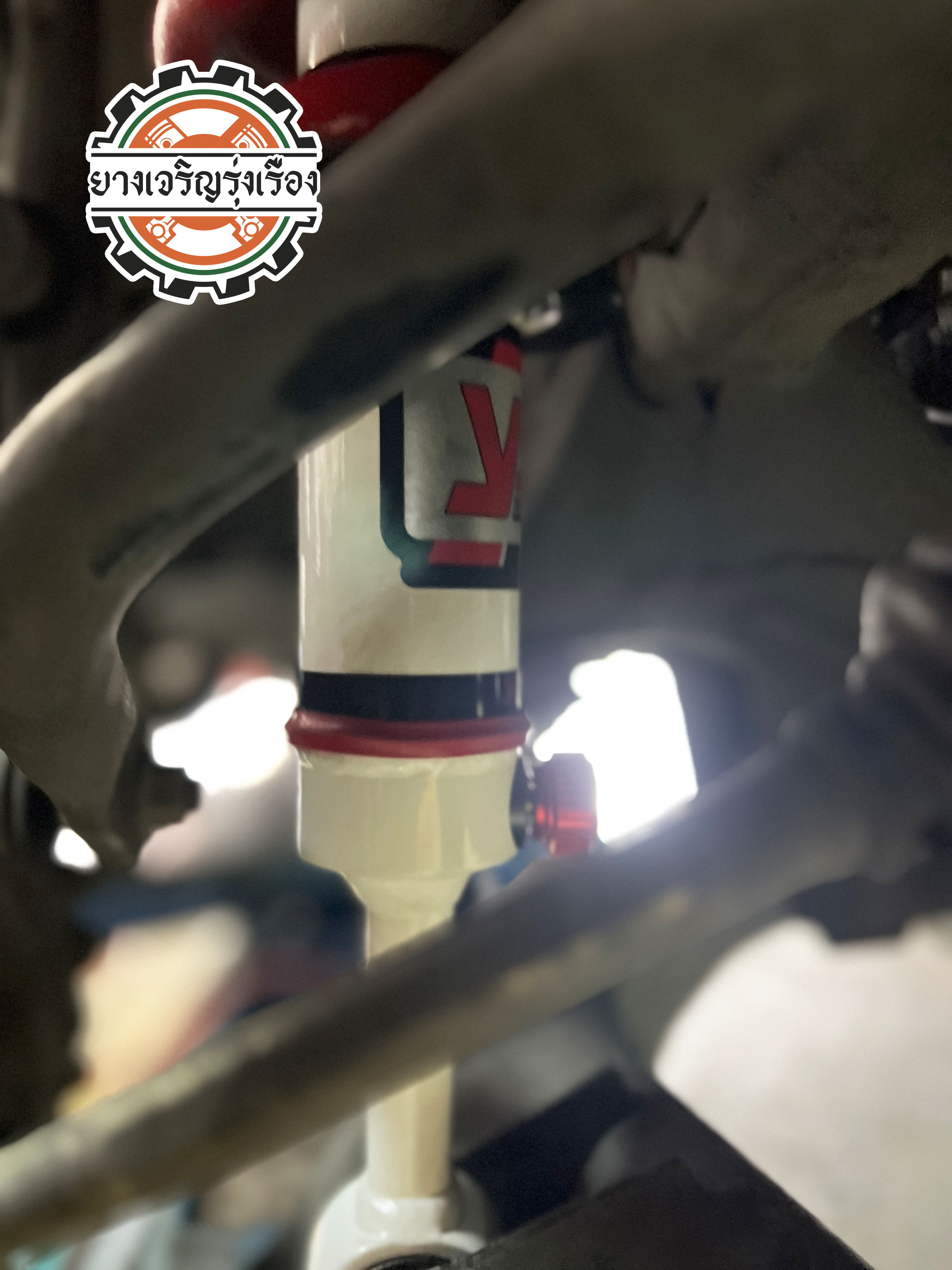 TOYOTA FORTUNER ช่วงล่างเดิมใช้งานไม่ไหว โคลงเคลง เข้ารับบริการอัพเกรดช่วงล่างด้วยโช๊คอัพ Yss dtg Plus กระบอกเหลือง ตัวนุ่มหนึบ แก้ไขอาการย้วยส่ายแน่นๆ หนึบๆ เข้าโค้งเนียนๆ พร้อมบริการติดตั้ง ตั้งศูนย์แมชชิ่ง ครบครับ [+] Yss DTG Plus ทั้งชุด คู่หน้า 🔩พร้อมบริการติดตั้ง + Set up ให้เหมาะกับยาง 🔩 ขับสนุกด้วยบริการ ตั้งศูนย์ละเอียดให้เหมาะกับการใช้งานและลักษณะของช่วงล่าง 𝙊𝙪𝙧 𝙎𝙚𝙧𝙫𝙞𝙘𝙚 บริการทางร้านเรารับทำอะไรบ้าง 🔧 ติดตั้งยางแบบไร้รอย 100% 🔧 บริการสลับยาง ตามอายุ 🔧 มียางรถยนต์ทุกยี่ห้อให้เลือกซื้อ 🔧 เช็คช่วงล่าง แก้ปัญหาให้ตรงจุด 🔧 บริการล้างลิ้นปีกผีเสื้อ 🔧 บริการเช็คระยะรถยนต์ 🔧 เปลี่ยนถ่ายของเหลวทั้งระบบ 🔧 ตั้งศูนย์ด้วยเครื่อง HUNTER นำเข้าจาก USA สอบถามข้อมูลเพิ่มเติม หรือนัดหมายเข้ารับบริการ Tel : 08-6569-1915 Tel : 08-6544-5963 Line id : @88rw Tiktok : https://www.tiktok.com/@88rwycrr Youtube : https://youtube.com/@88rw Facebook : https://www.facebook.com/88rwtire Location : https://goo.gl/maps/HrNUAZXPN94KvxZ98?coh=178573&entry=tt #รถยนต์มีปัญหาไม่รู้ต้องแก้ตรงไหน ทางเรายินดี ตรวจหาปัญหาและหาวิธีแก้ บอกลูกค้าก่อนลงมือทำเสมอราคาเป็นธรรมไม่เอาเปรียบ สบายใจคุณลูกค้า ---------------------------------- ดูแลให้คำปรึกษาทุกปัญหาคาใจ ไม่ทิ้งลูกค้า มีบริการหลังการขาย 【ให้ผู้เชี่ยวชาญของเรา ดูแลรถคุณ】 ร้านยางเจริญรุ่งเรือง ยินดีต้อนรับครับ ---------------------------------- #โช๊คอัพรถยนต์ #monroe #yss #kayaba #profender #ร้านยางเจริญรุ่งเรือง #นนทบุรี #งามวงศ์วาน #amsfix #บริการช่วงล่างรถยนต์ #ซ่อมบำรุงช่วงล่าง #เซทอัพโช๊คอัพรถยนต์