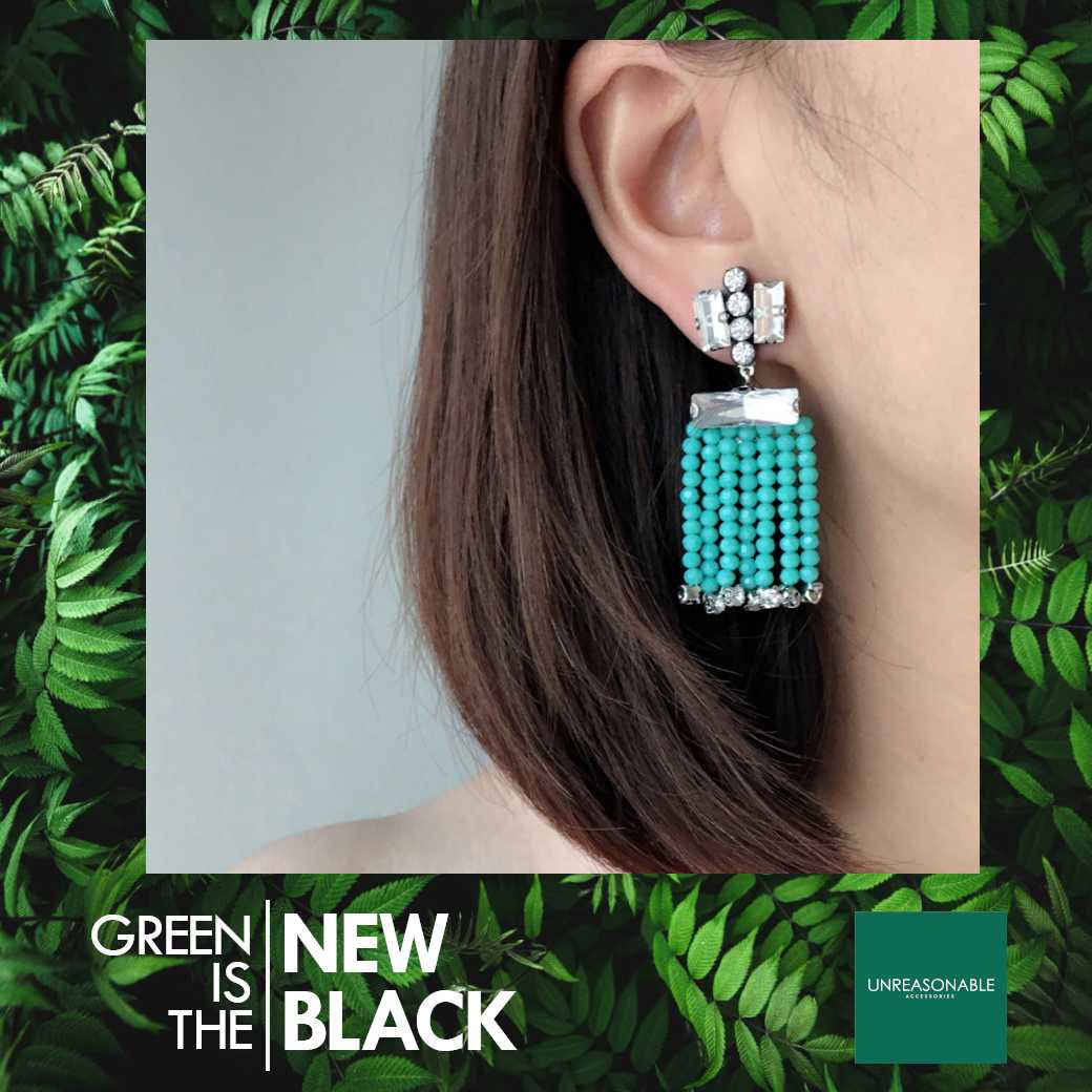 ต่างหู สีเขียว ต่างหูคลิป ต่างหูก้านเงินแท้ น้ำหนักเบา สวยใส่สบาย UA0548-01 Unreasonable Accessories