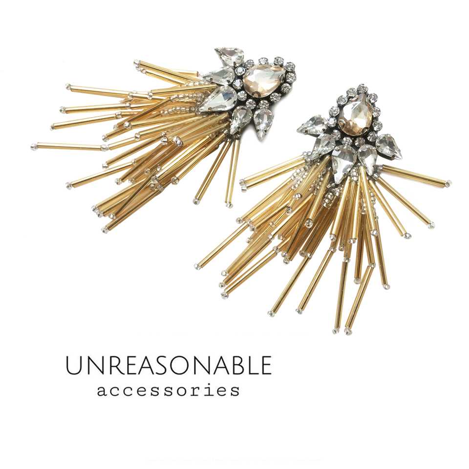 ต่างหู Firework Earrings สีทอง ต่างหูคลิป ต่างหูก้านเงินแท้ UA0424-02 Unreasonable Accessories