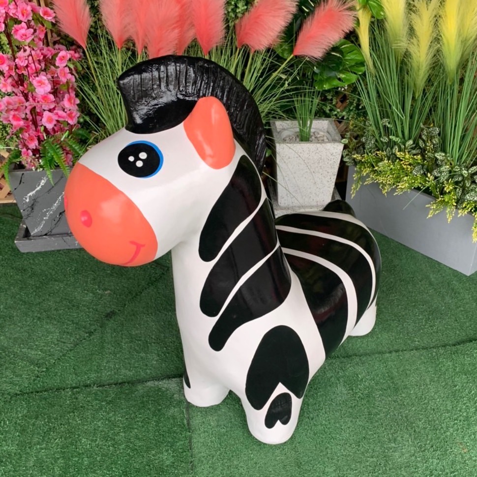 รูปสัตว์ปูนปั้นแต่งสวน ตุ๊กตาแต่งสวน ตุ๊กตาแต่งรูปสุนัข ตุ๊กตาแต่งสวนรูปวัว ตุ๊กตาแต่งสวนรูปม้าโพนี่ รูปปั้นหมู รูปปั้นม้าลาย รูปปั้นม้าโพนี่ set 6 ตัว สุดคุ้ม