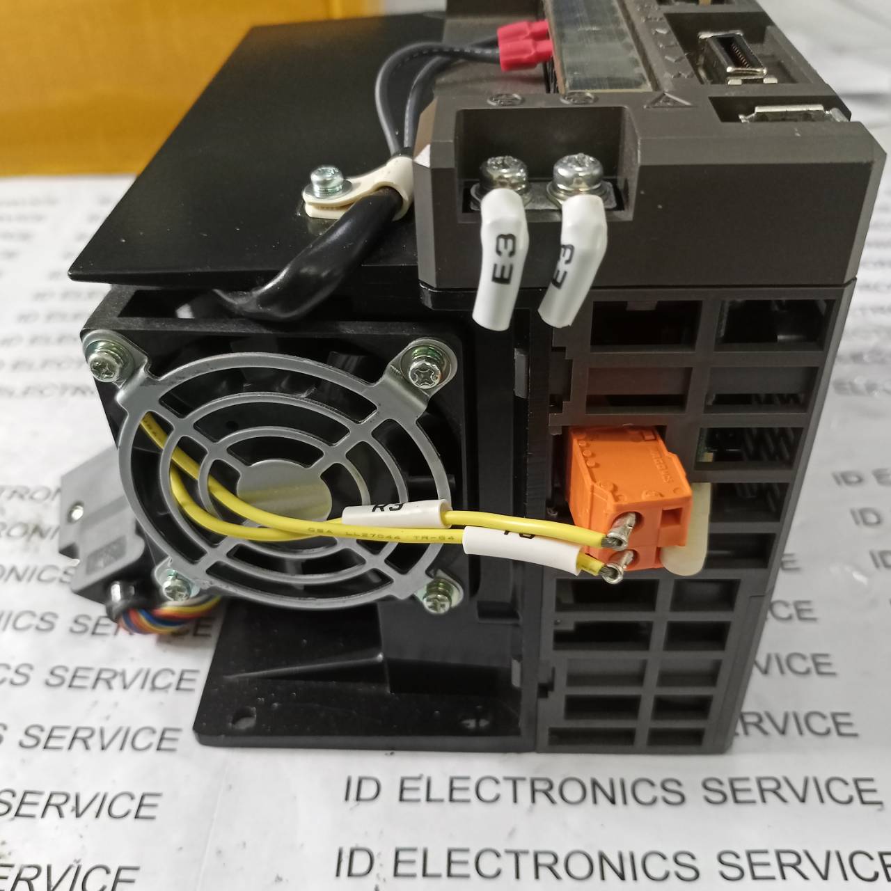 SERVO DRIVE " FUJI " MODEL : RYS102S3-VSS-ZE1