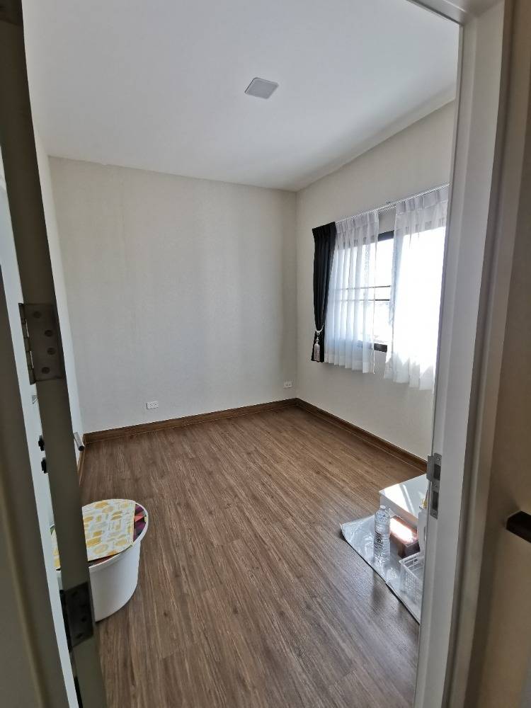 ให้เช่าทาวน์โฮม 3.5 ชั้น ซอยพัฒนาการ 32 โครงการพาทิโอ ใกล้ APL รามคำแหง (N.1057)