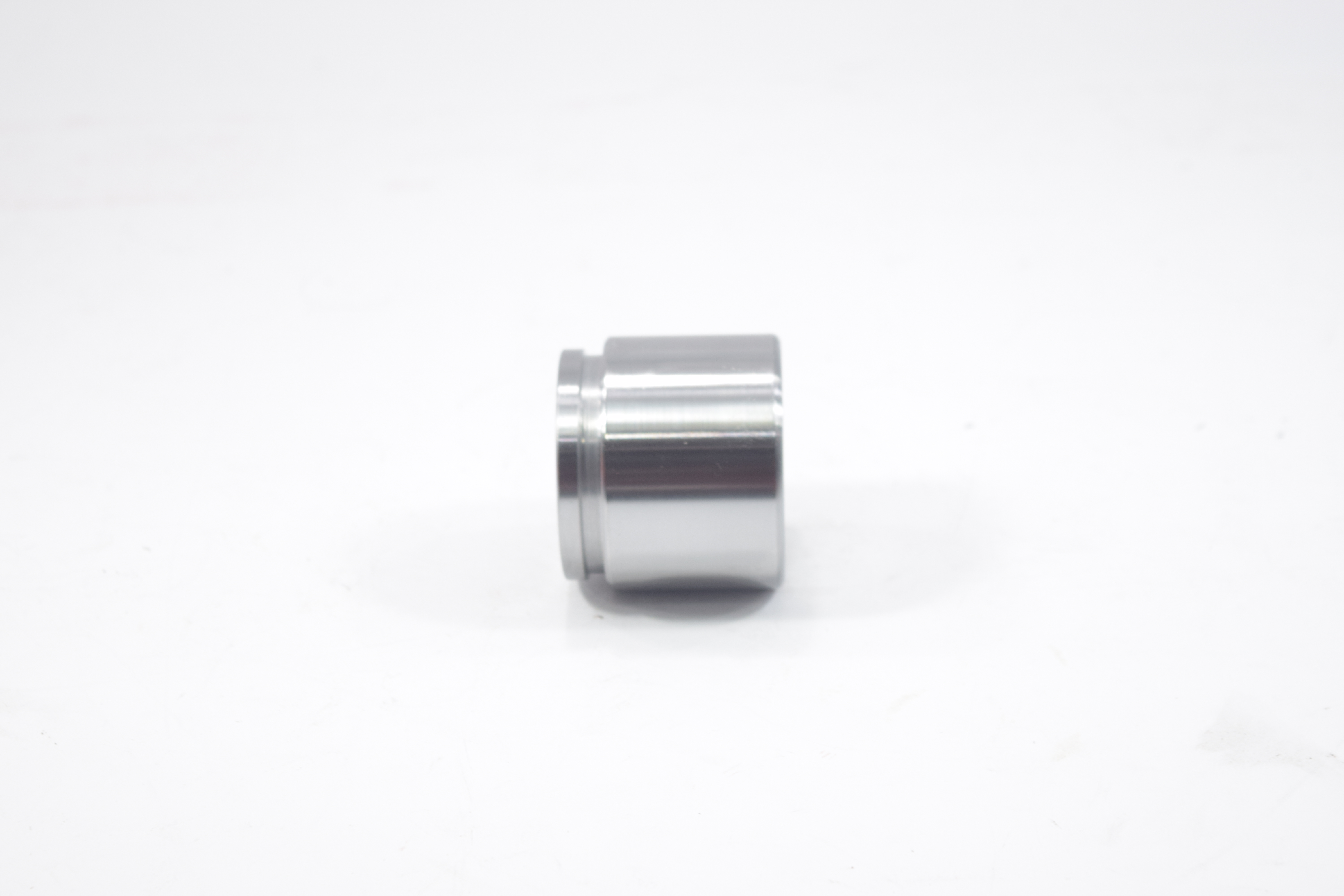 ลูกสูบดิสเบรค TOYOTA ST190 / ST191 / โตโยต้า / 3PD-2990 / 47731 - 20190 / ขนาด วงนอก 57.20 / สูง 49.10 (จำนวน 1 ชิ้น) (CALIPER PISTON)