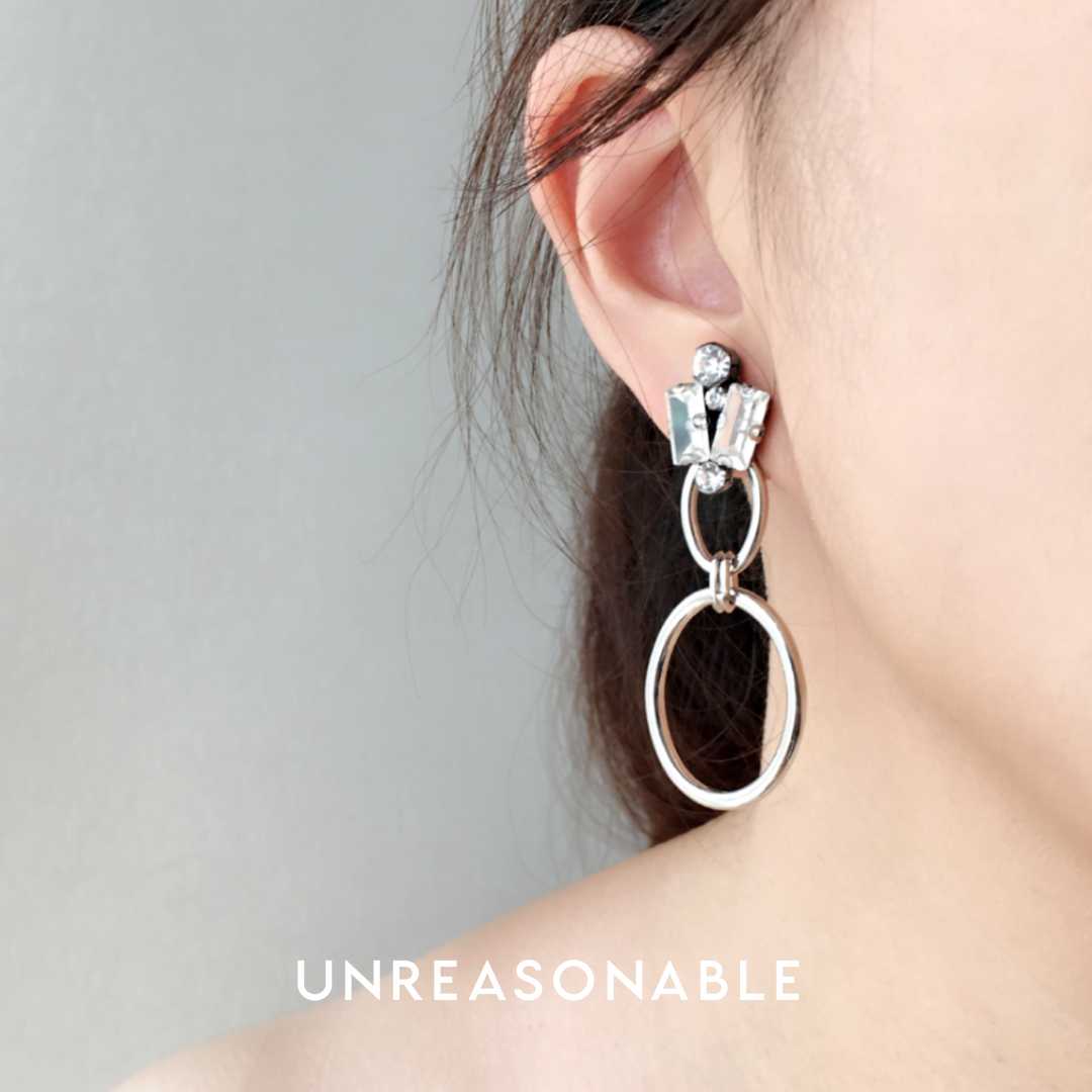 ต่างหู สีเงิน น้ำหนักเบา สวยใส่สบาย UA0731-01 Unreasonable Accessories